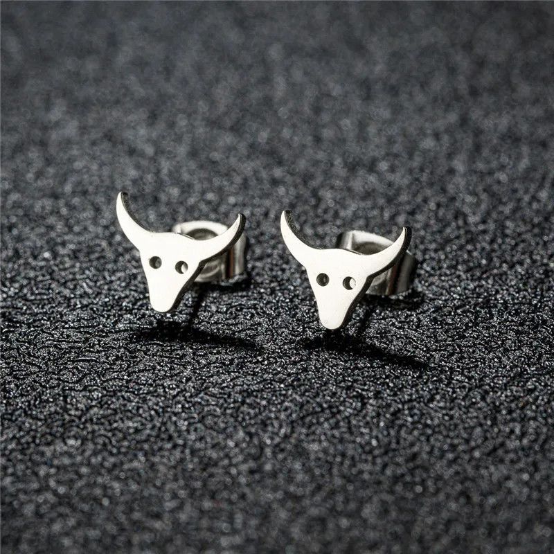 Jewelry Mini Bull Head Stud Earrings Charm Earring Gift Size ONE SIZE - 1 Thumbnail