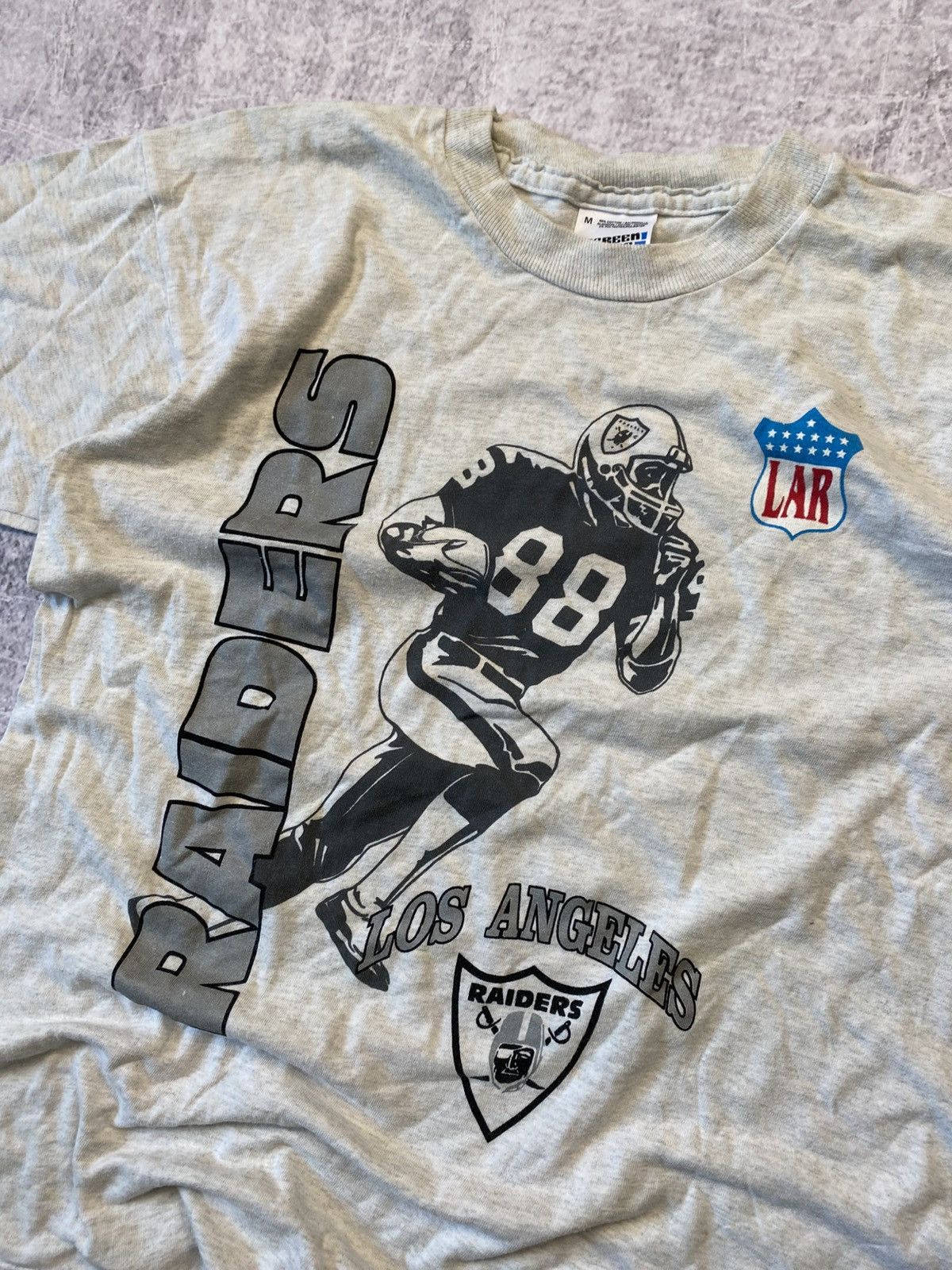 Fruit Of The Loom Vintage NFL Screen Stars Los Angeles Raiders tee Size US M / EU 48-50 / 2 - 3 Thumbnail