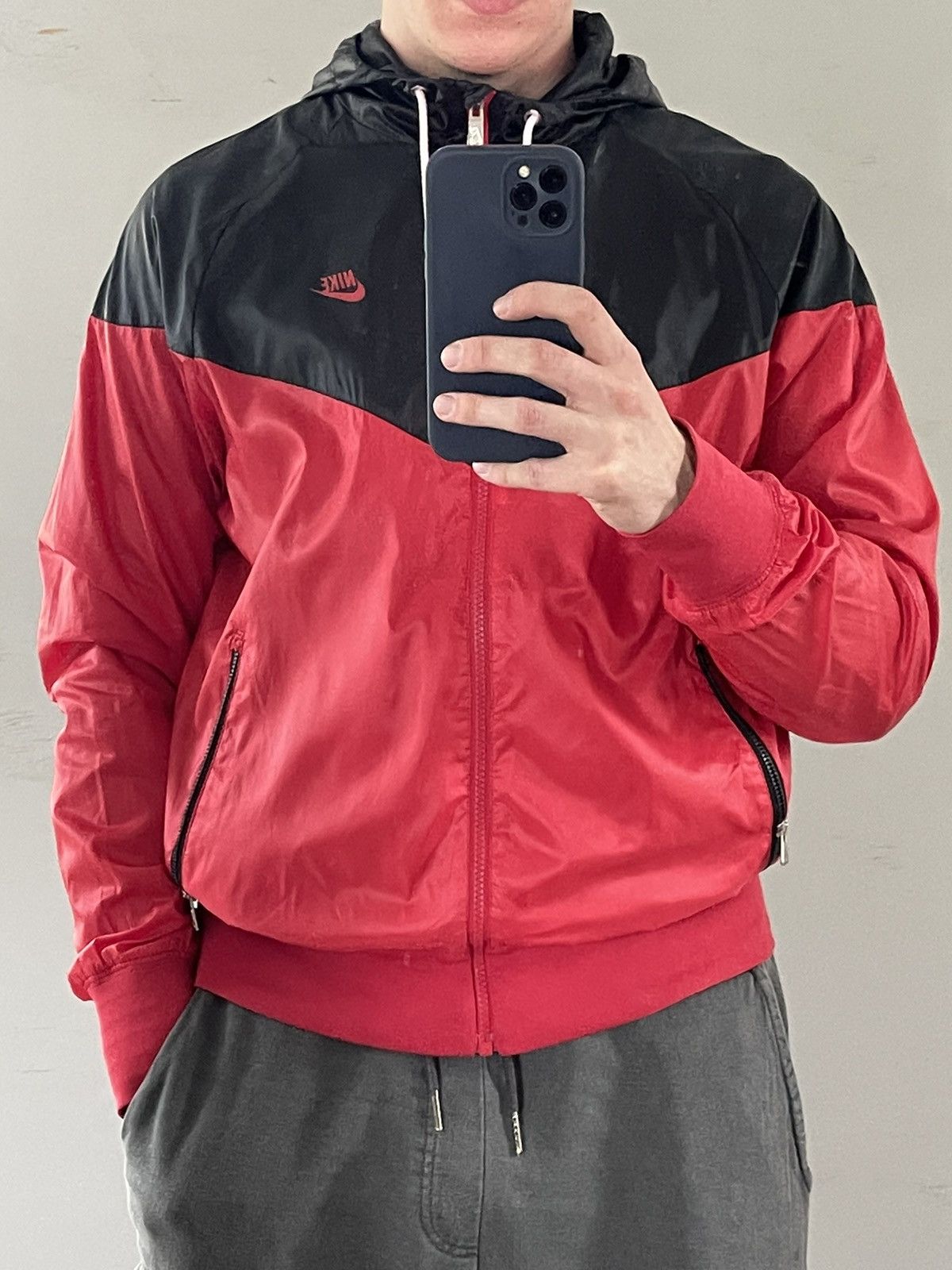 Nike Nike The Windrunner Light Hooded Zip Up Windbreaker Jacket Size US M / EU 48-50 / 2 - 5 Thumbnail