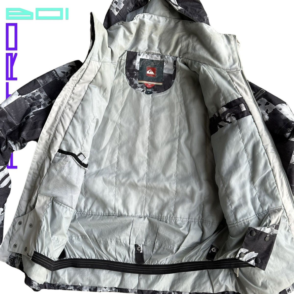 Quiksilver QUICKSILVER ABSTRACT CHECKERBOARD LOGO SKI JACKET_SMALL Size US S / EU 44-46 / 1 - 10 Thumbnail