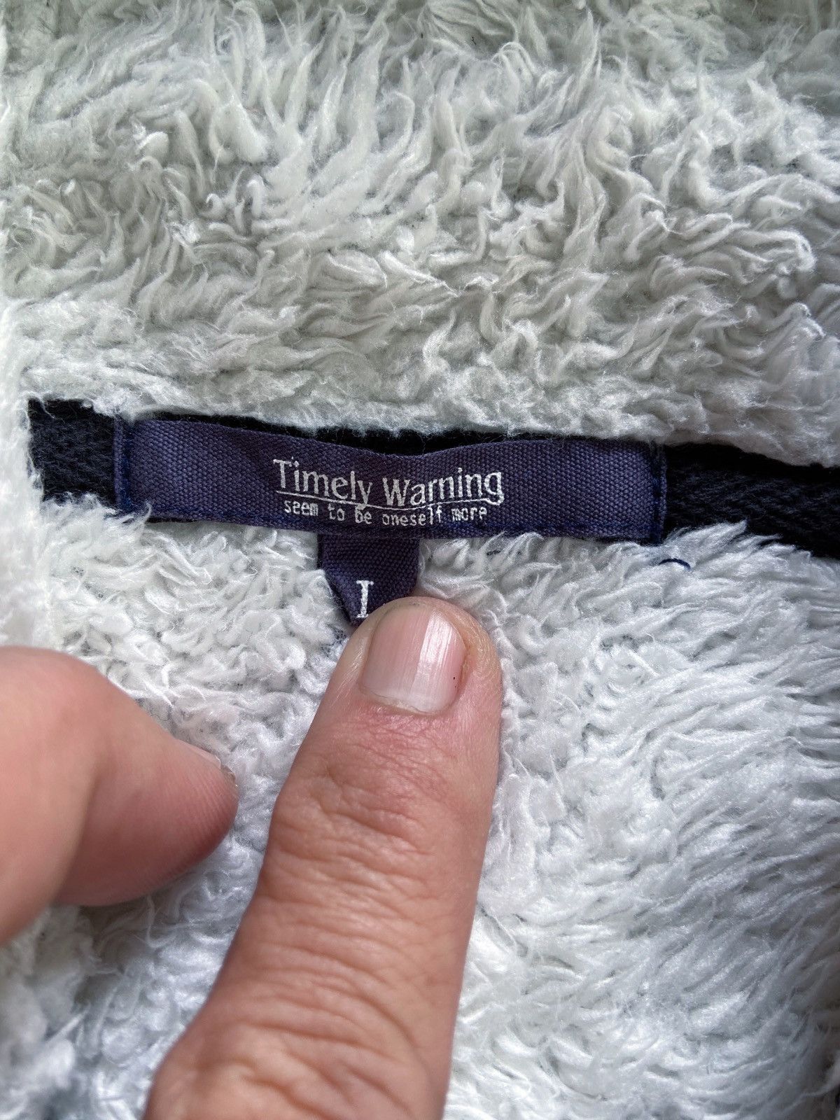 Beauty Beast TIMELY WARNING GORPCORE MULTI POCKET SHERPA ZIP HOODIE Size US L / EU 52-54 / 3 - 13 Thumbnail