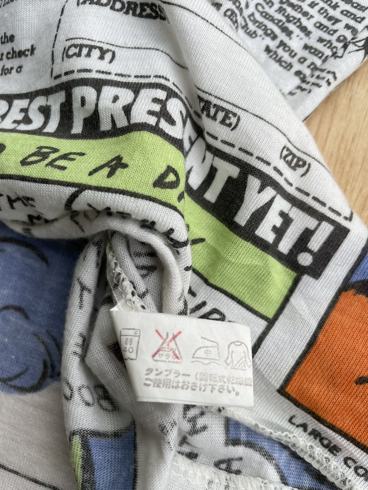 20471120 × Hysteric Glamour × Japanese Brand Vintage Comic Full Print Crop Tshirt Size ONE SIZE - 8 Thumbnail
