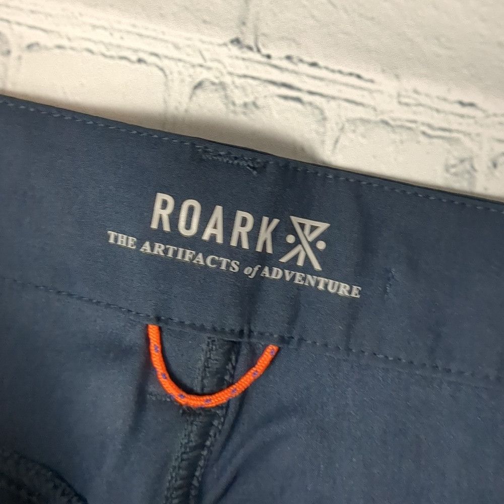 Roark Roark navy blue explorer shorts 2.0 size 38 Size US 38 / EU 54 - 3 Thumbnail