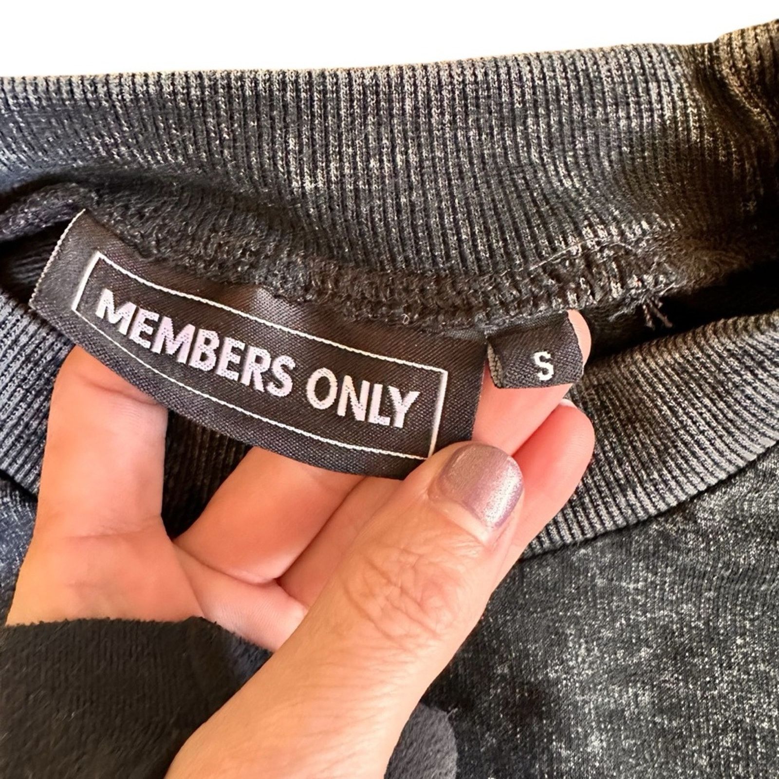 Members Only Members Only Crewneck Sweatshirt – Black/Gray – Size S – EUC Size S / US 4 / IT 40 - 2 Thumbnail