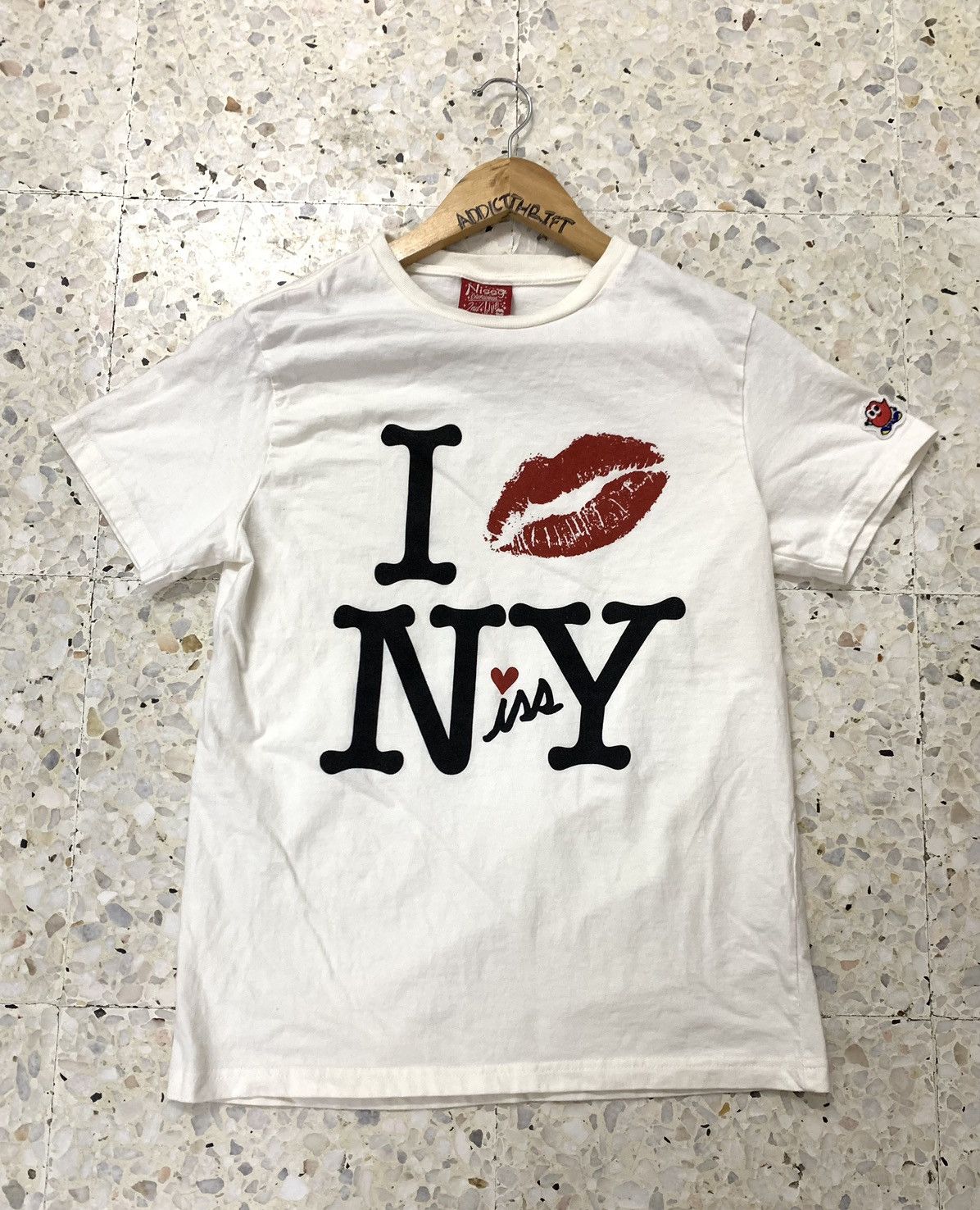 Vintage VINTAGE NISSY ENTERTAINMENT Size US S / EU 44-46 / 1 - 1 Thumbnail