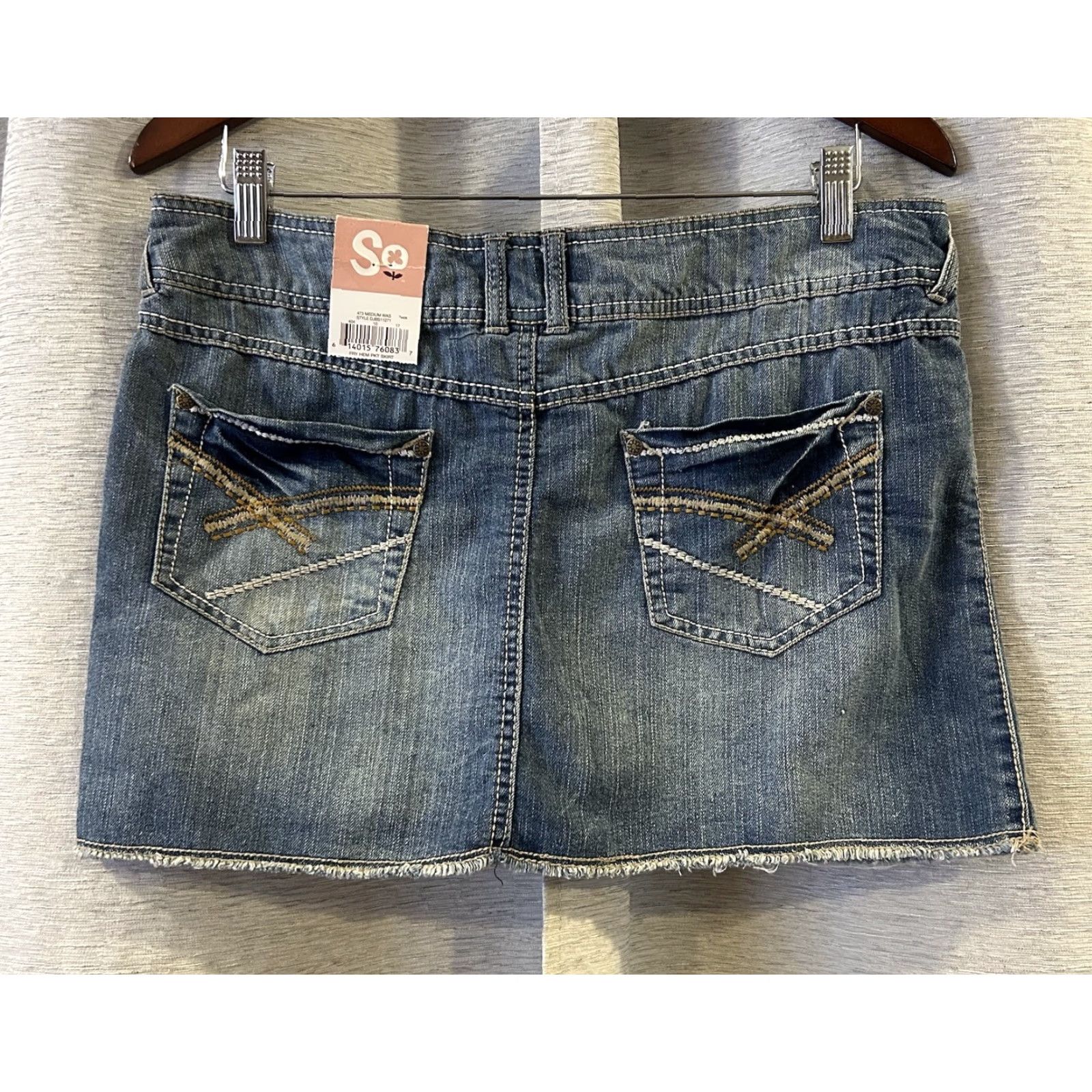 Vintage VINTAGE So Wear It Declare It Denim Skirt Mini Low Rise Blue 11 Grunge Y2K 90s 00s Indie Beach Rock Bohemian Hipster Women's Skirt Size 32" / US 10 / IT 46 - 3 Thumbnail