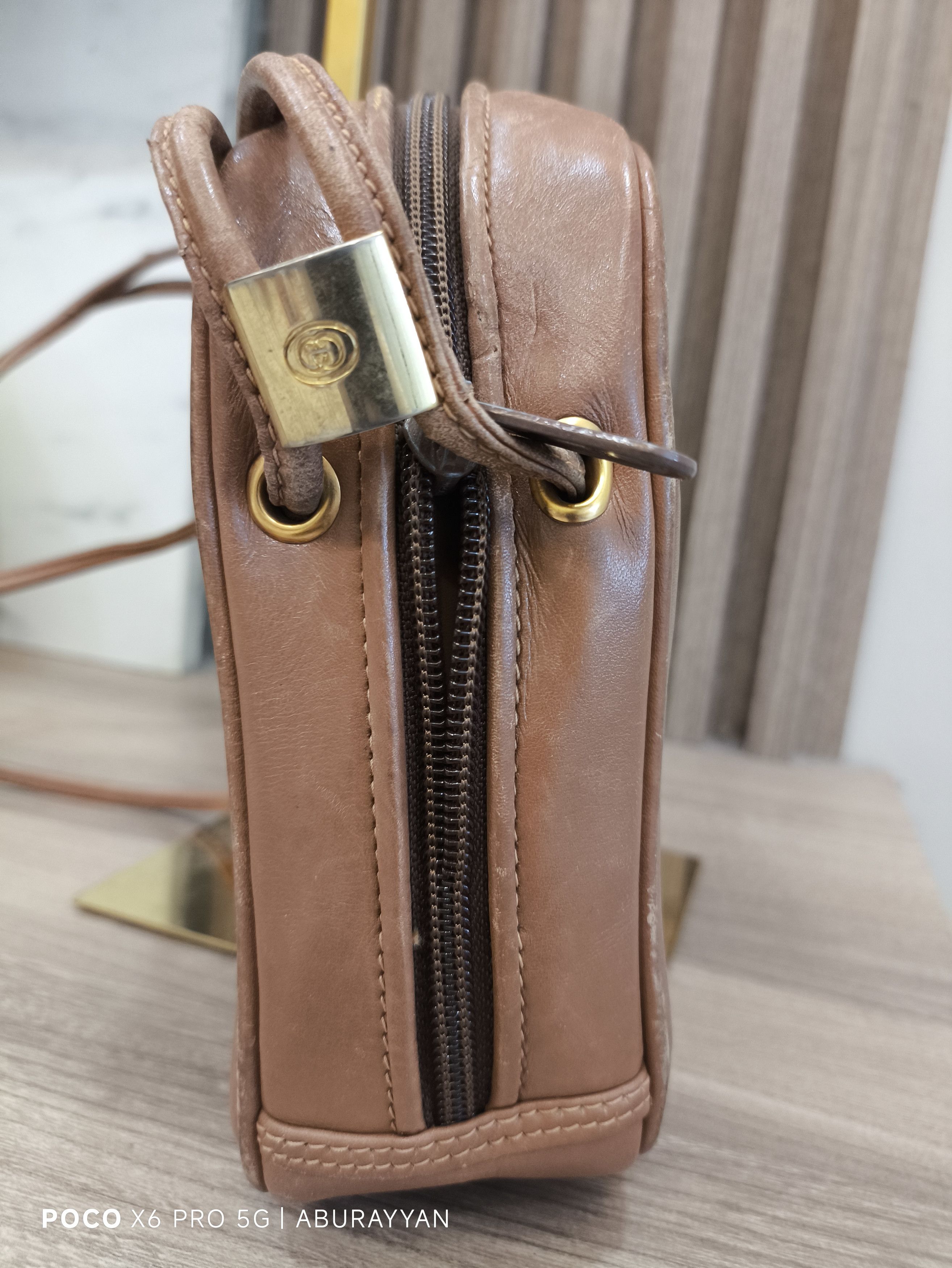 Gucci Gucci Fully Leather Brown Vintage Crossbody Bag Size ONE SIZE - 3 Thumbnail