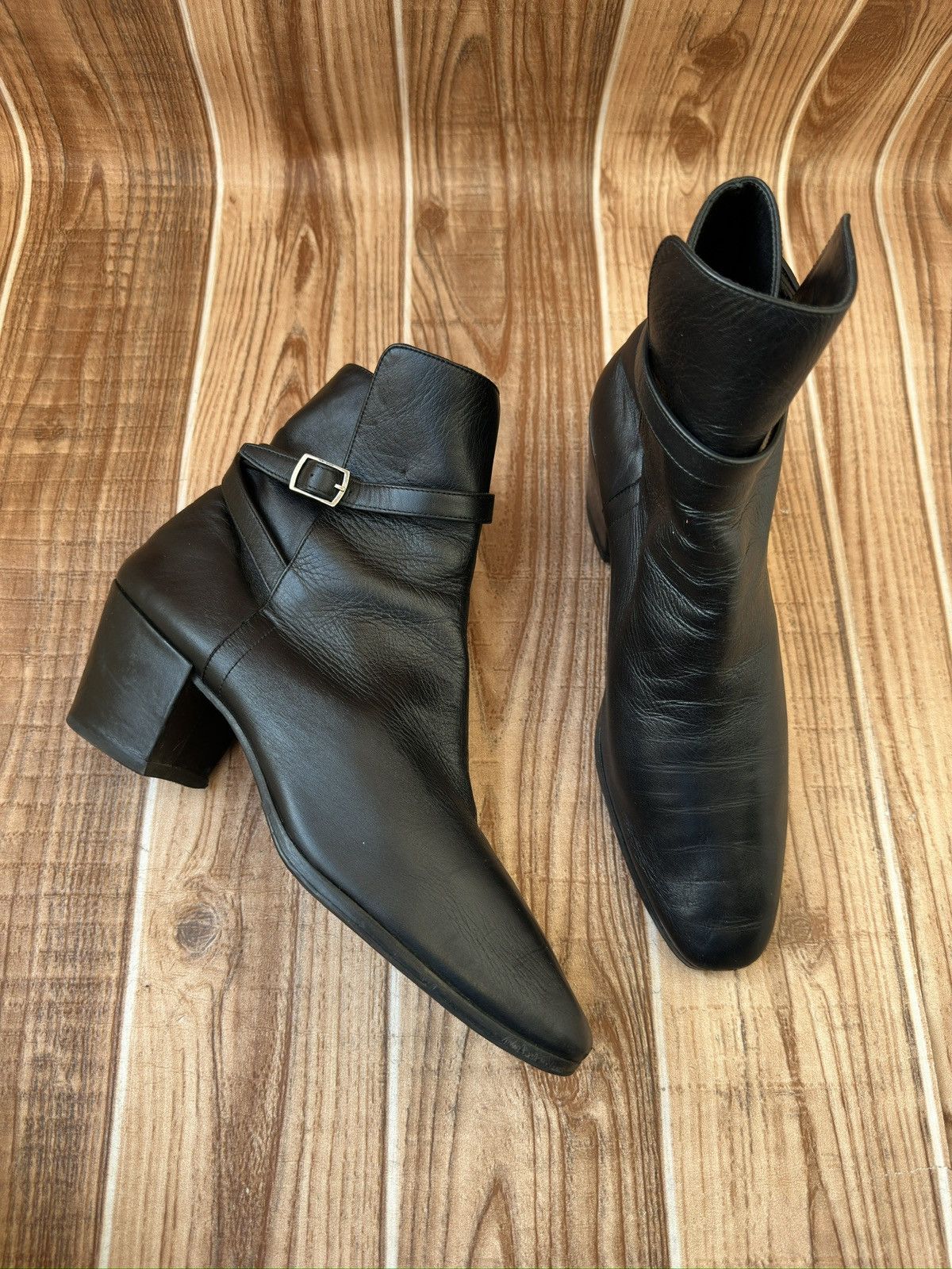 Saint Laurent Paris × Yves Saint Laurent Saint Laurent Leather Cowboy Boots Size US 7.5 / IT 37.5 - 8 Thumbnail