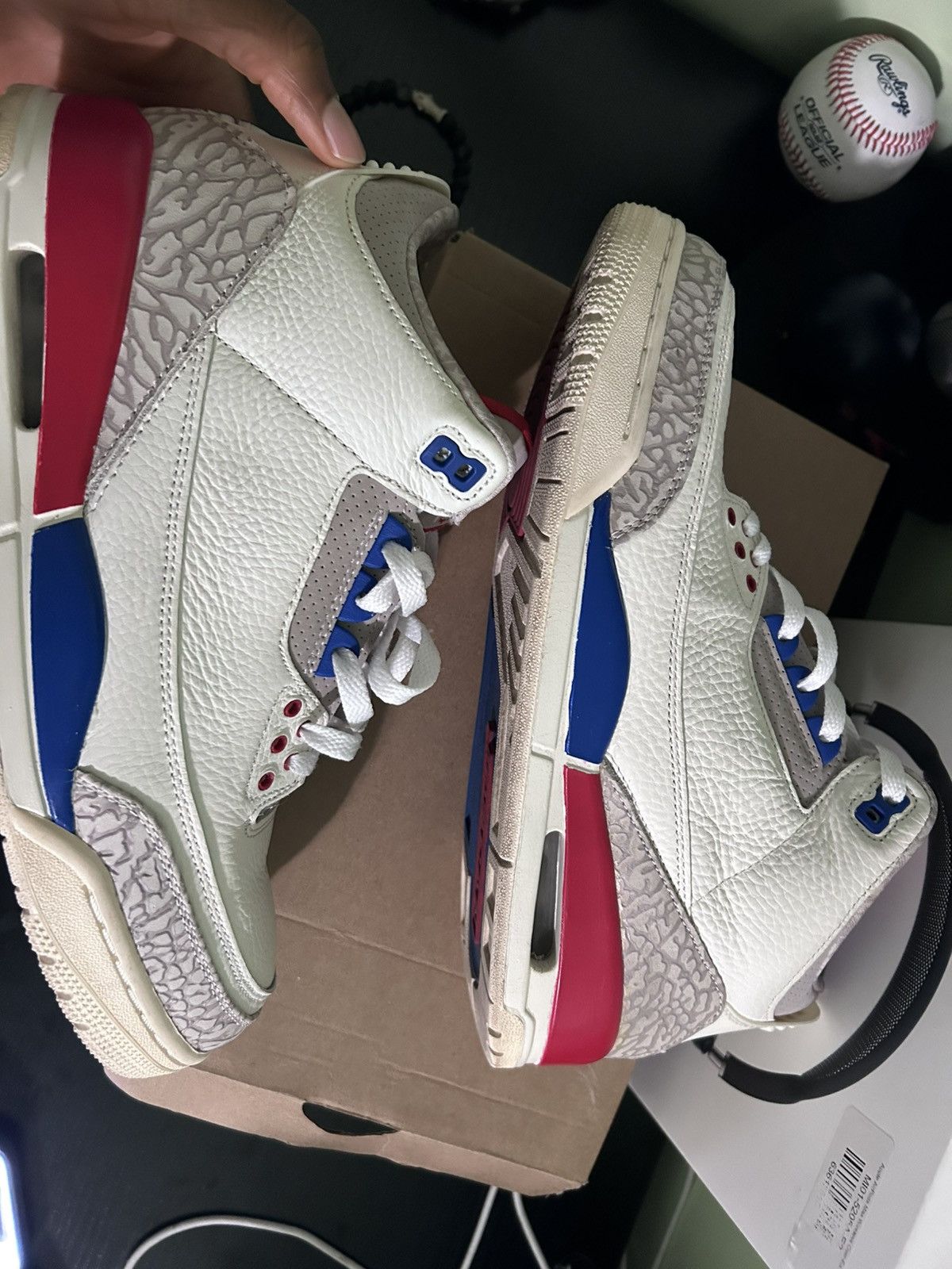 Jordan Brand Air Jordan 3 'International Flight' Sail/Red 2018 Size US 10 / EU 43 - 5 Thumbnail