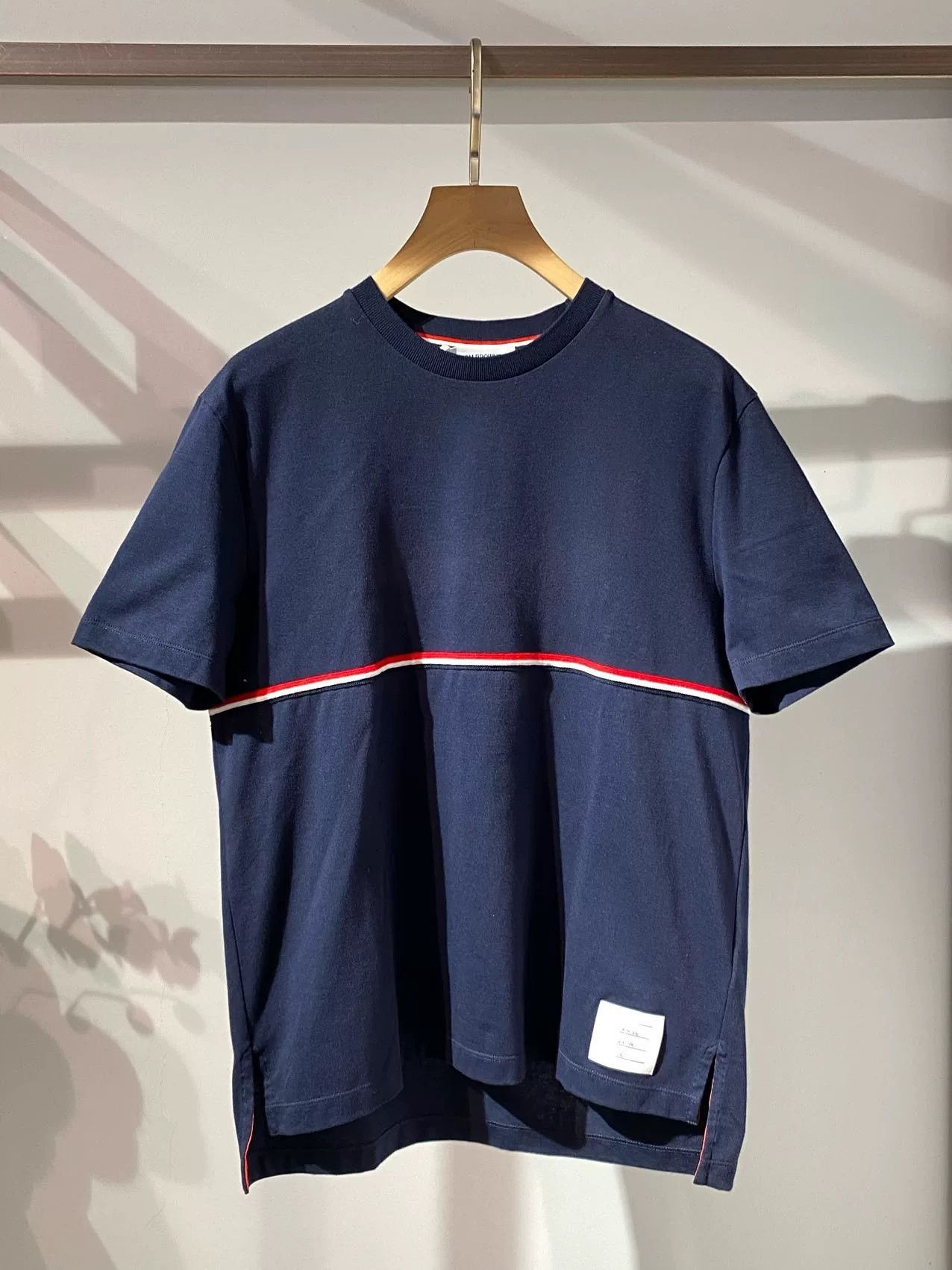 Thom Browne Thom Browne Short Sleeve T-shirt Size US S / EU 44-46 / 1 - 1 Thumbnail