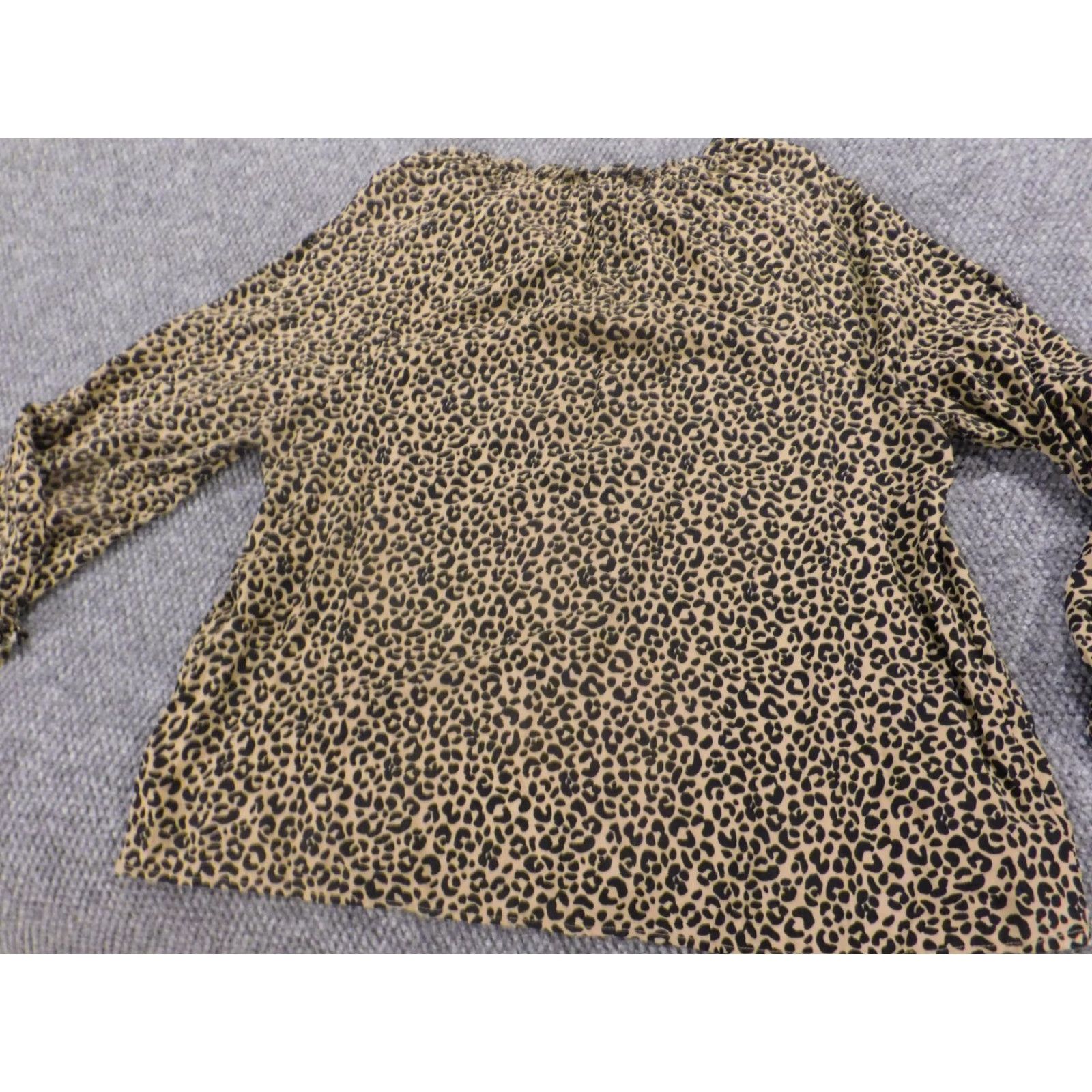 Old Navy Old Navy Blouse Women L Multicolor Animal Print Round Neck Long Sleeve Pullover Casual Rayon Classic Stretch Top Size L / US 10 / IT 46 - 7 Thumbnail