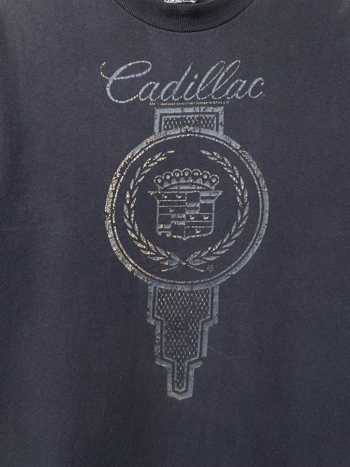 Cadillac × Vintage Vintage Cadillac Faded Racing Gold Logo Tee Shirt Size US M / EU 48-50 / 2 - 7 Thumbnail