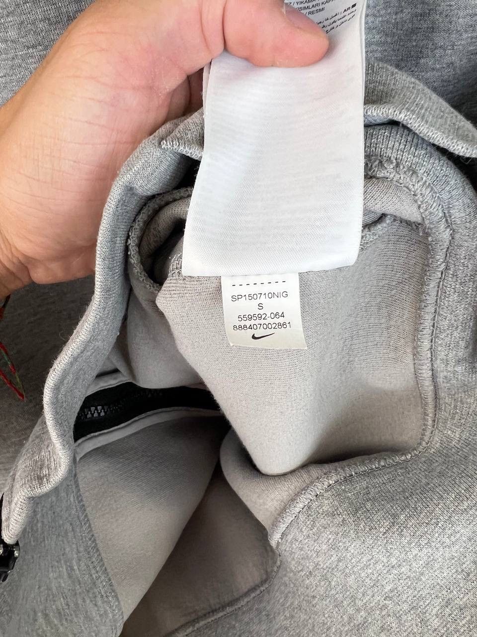 Vintage Nike Tech Fleece streetwear zip hoodie size S Size US S / EU 44-46 / 1 - 7 Thumbnail