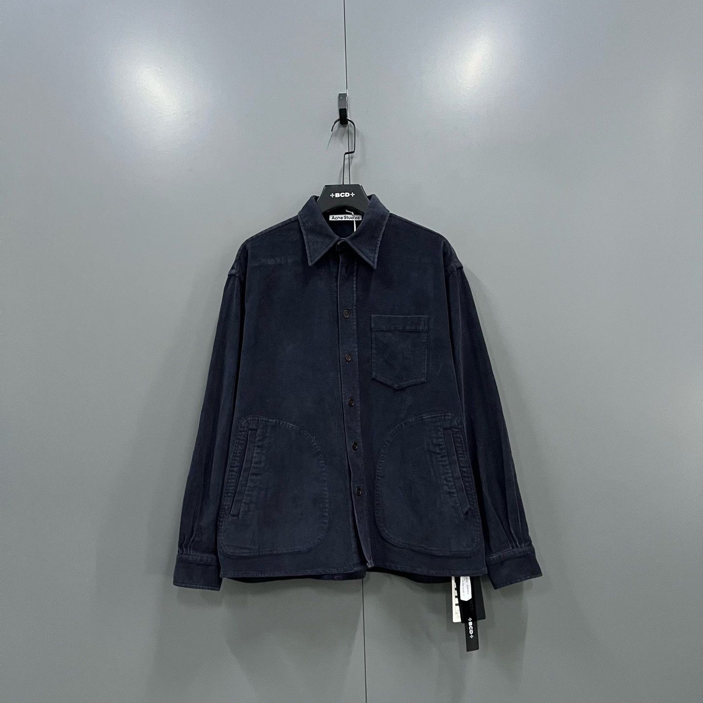 Acne Studios Acne Studios Corduroy Shirt s Men Size US S / EU 44-46 / 1 - 1 Thumbnail