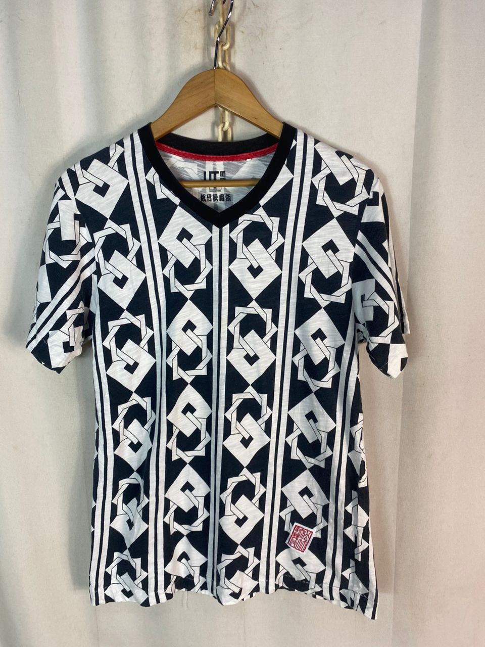 Japanese Brand × Uniqlo Shochiku kabuki x ut fullprint tshirt by Uniqlo Size US M / EU 48-50 / 2 - 1 Thumbnail