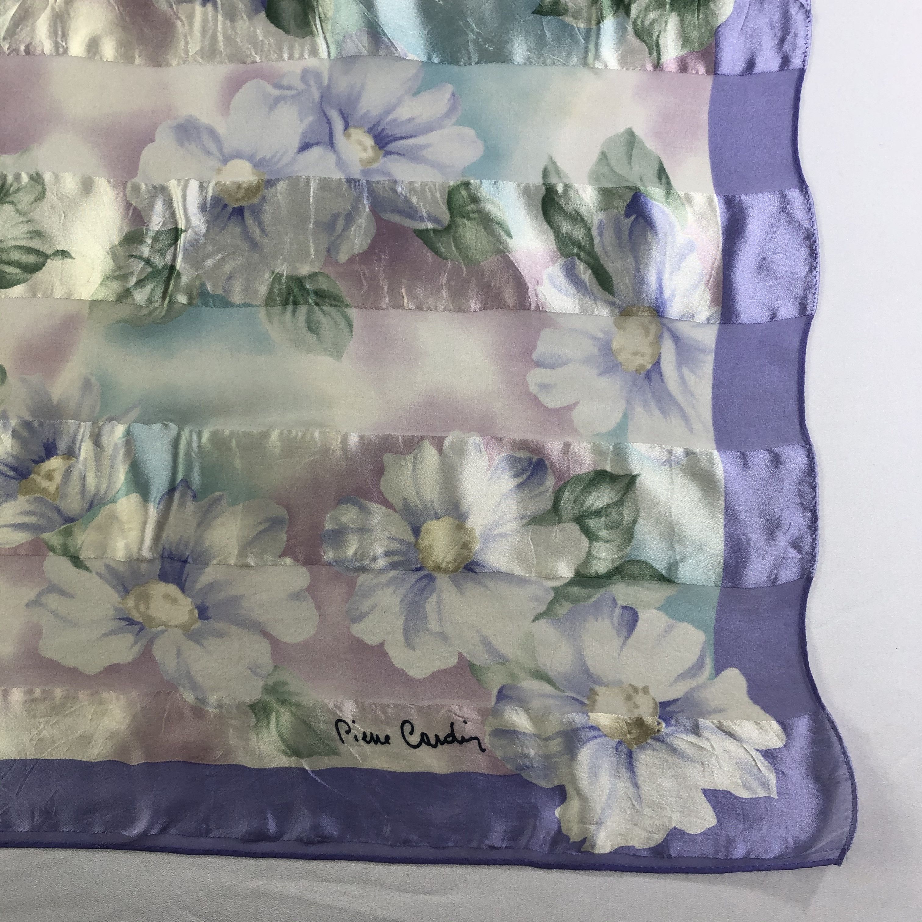 Pierre Cardin × Vintage Vintage Pierre Cardin Silk Scarf Size ONE SIZE - 3 Thumbnail
