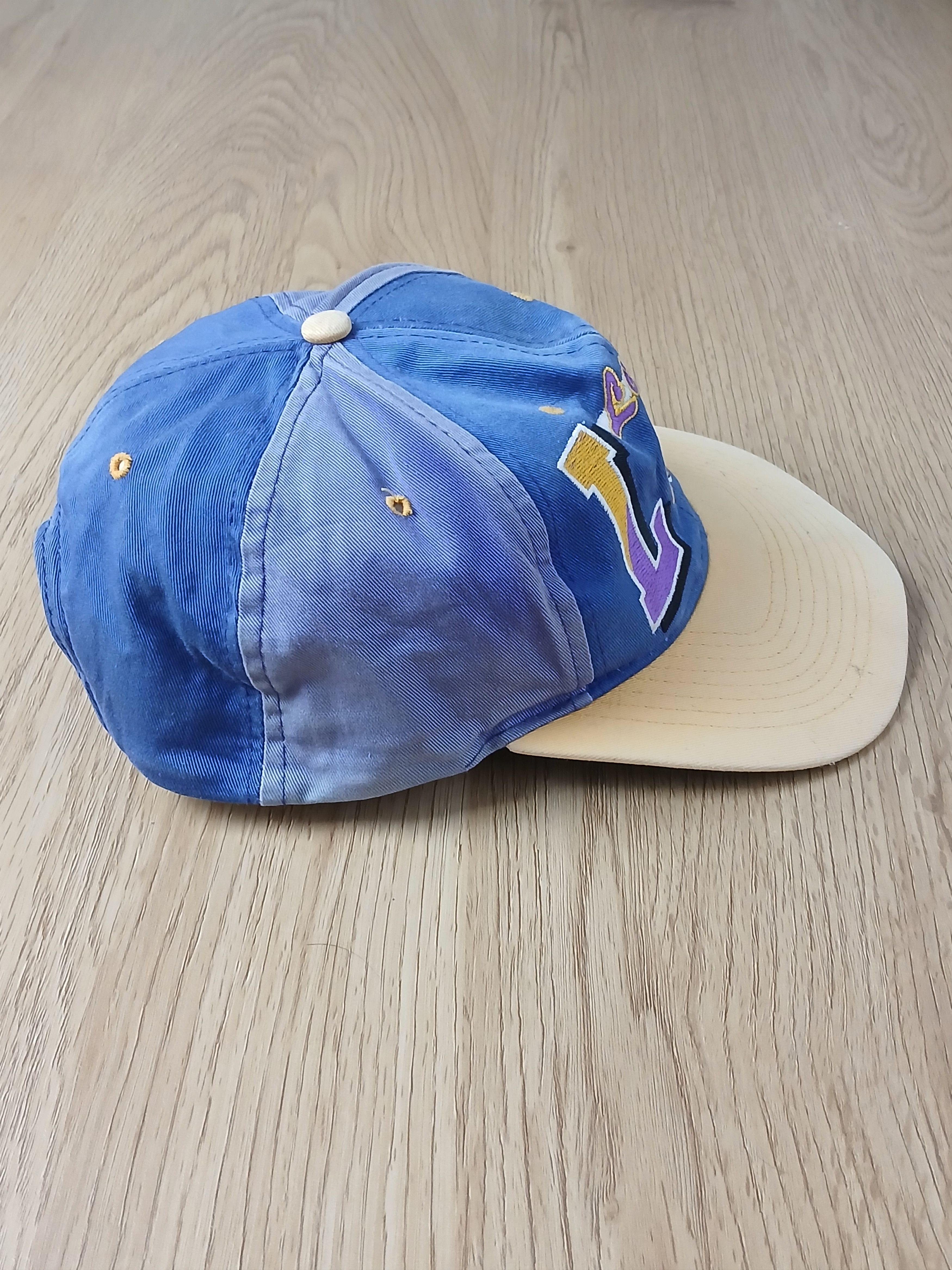 NBA Vintage NBA Los Angeles Lakers Basketball Cap Size ONE SIZE - 4 Thumbnail