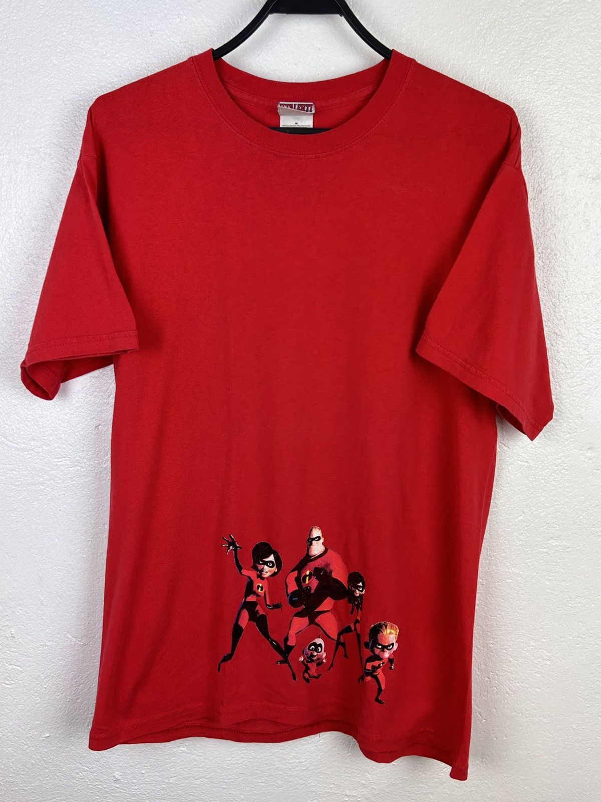 Disney × Vintage 2004 The Incredibles Movie DVD Promo Shirt