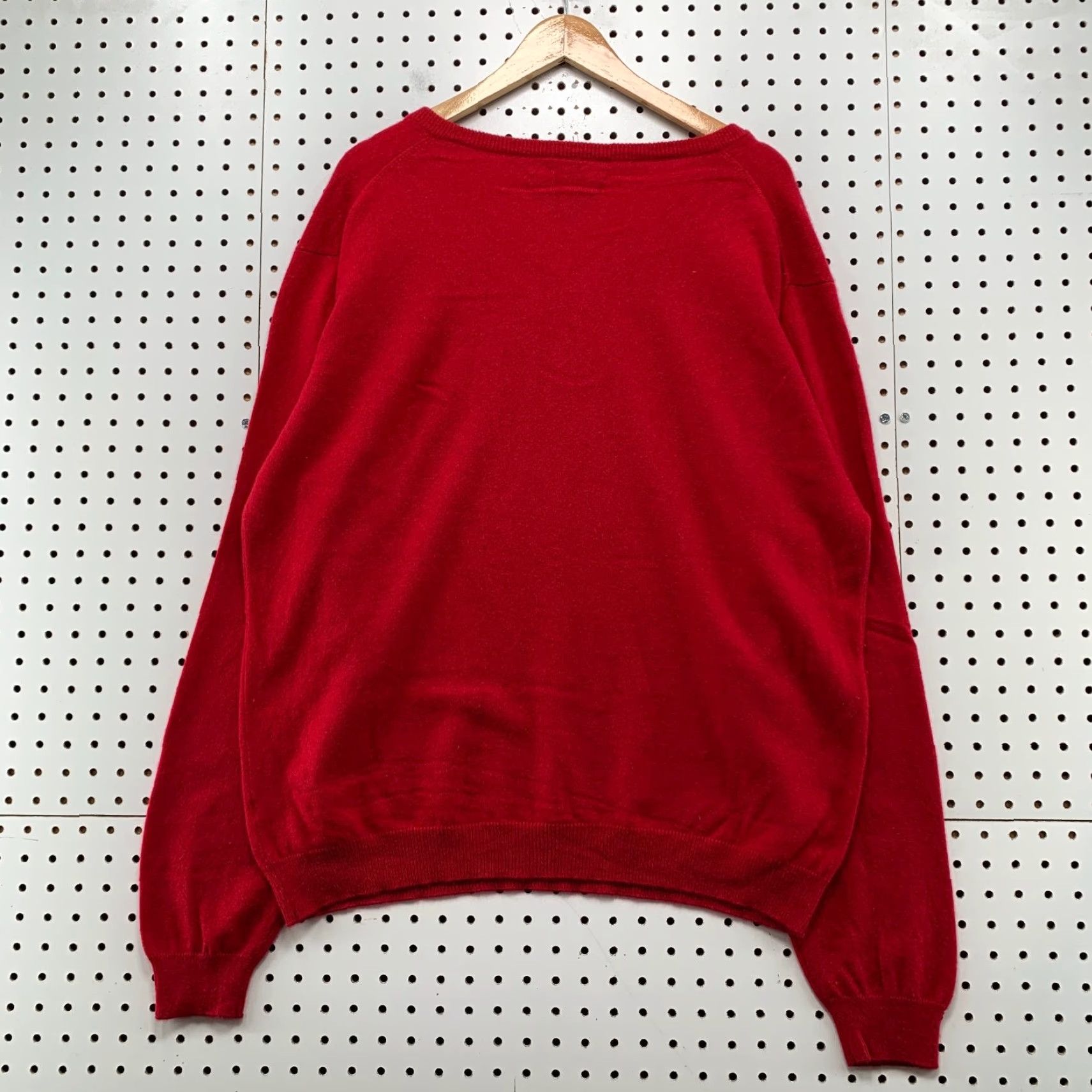 Pronto Uomo Pronto Uomo 100% Cashmere Sweater Mens 2XL Red V-Neck Lightweight Preppy Pullover Knit Shirt Mens Size US XXL / EU 58 / 5 - 2 Thumbnail