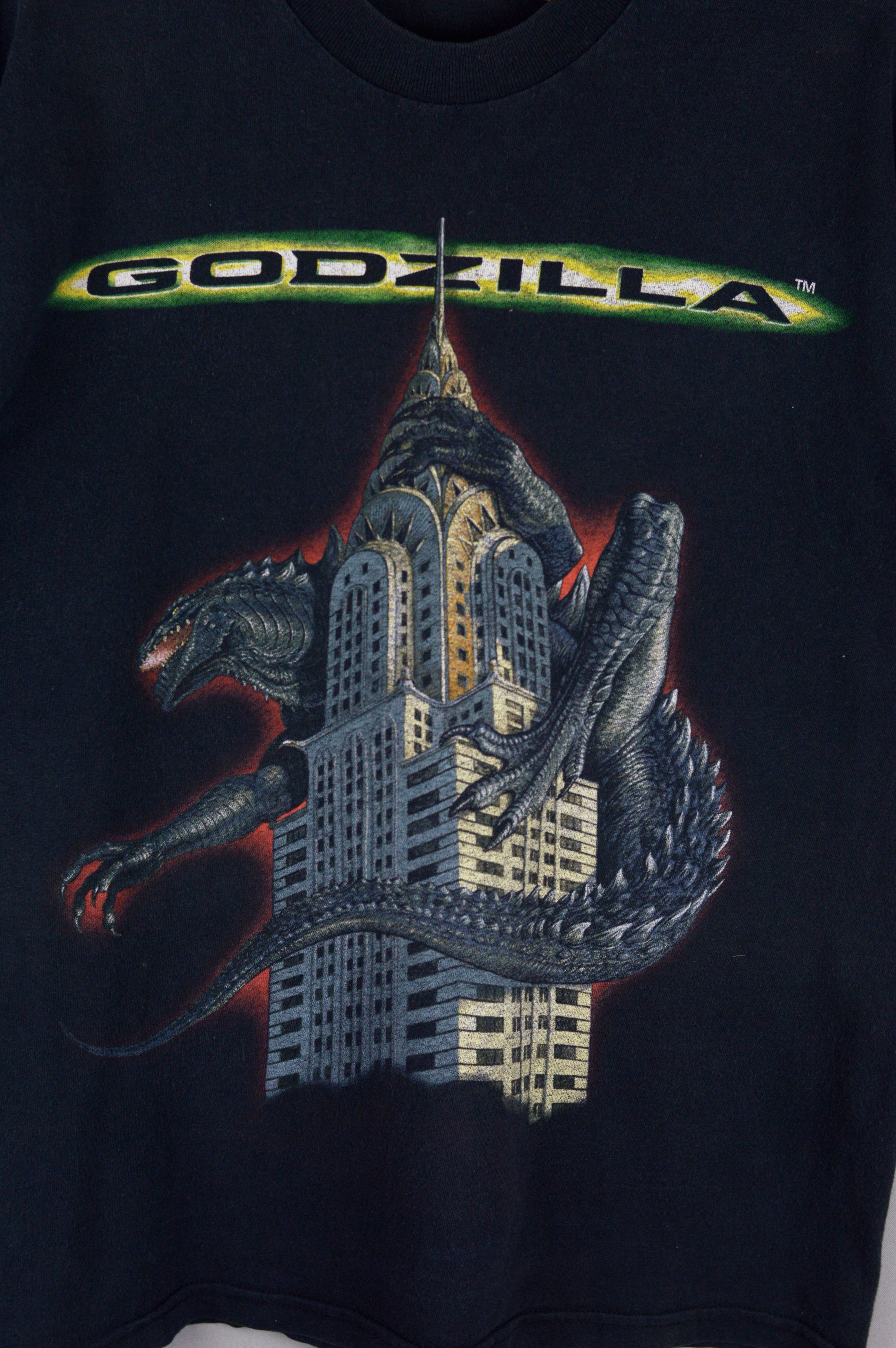 Vintage Vintage Godzilla 90s t shirt Size US M / EU 48-50 / 2 - 2 Thumbnail