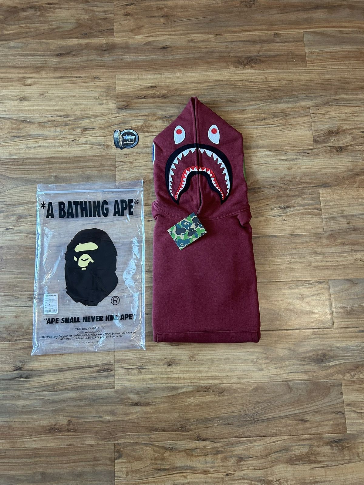 Bape STEAL Bape Burgundy Shark Pullover Hoodie Size US S / EU 44-46 / 1 - 5 Thumbnail