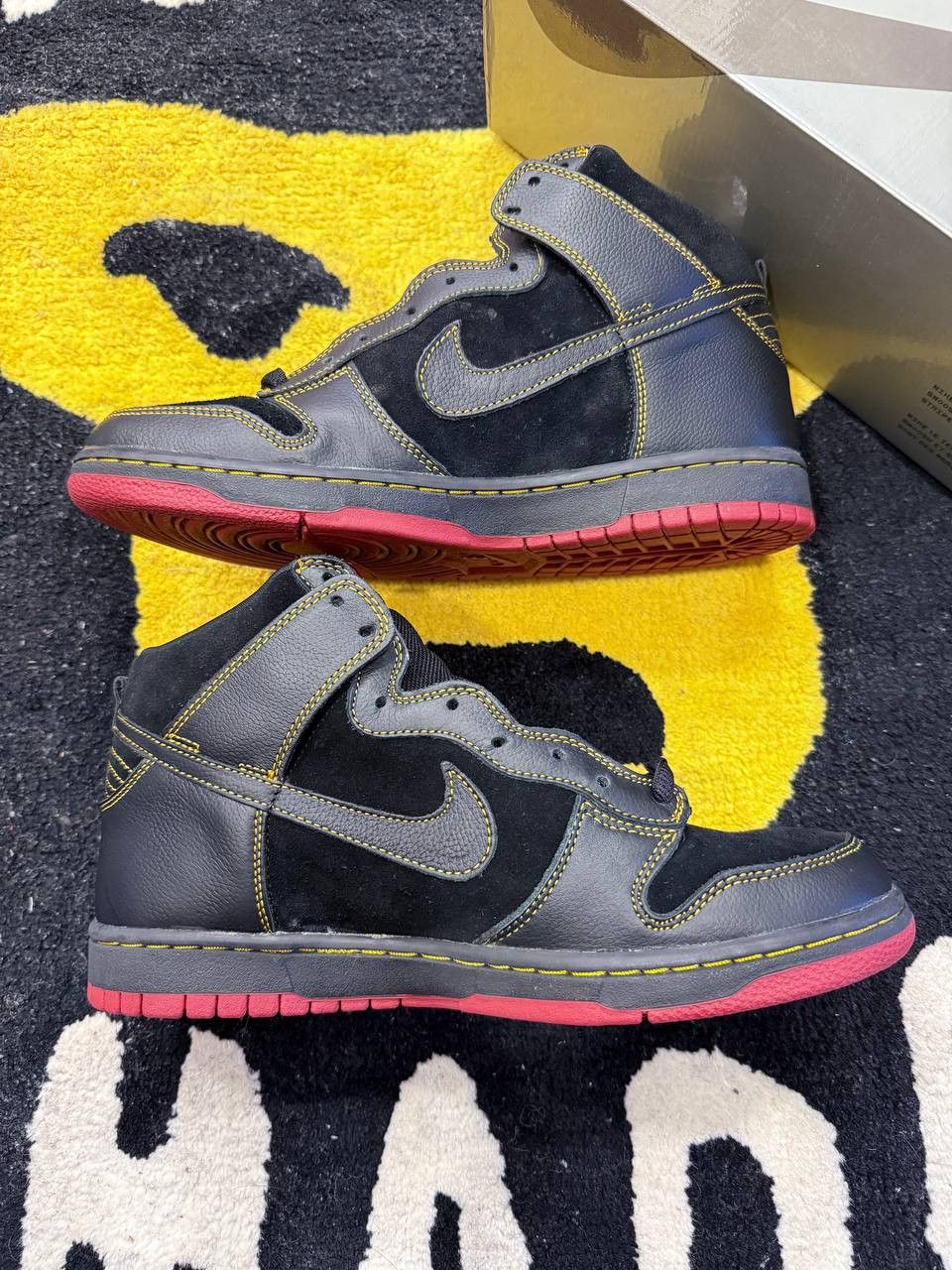 Nike Nike Dunk High Unlucky 13 (2004) Size US 10 / EU 43 - 3 Thumbnail