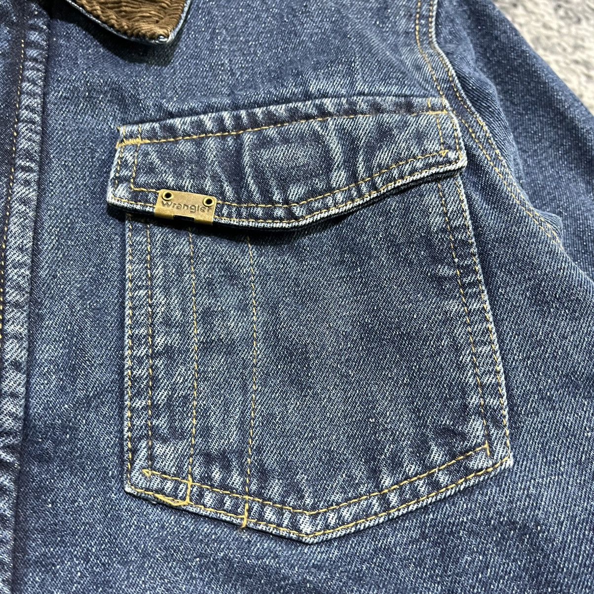 Wrangler VINTAGE WRANGLER SHERPA LINED DENIM TRUCKER JACKET SMALL Size US S / EU 44-46 / 1 - 4 Thumbnail