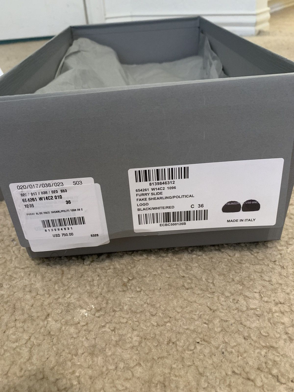 Balenciaga Balenciaga furry slides Size US 6 / IT 36 - 5 Thumbnail