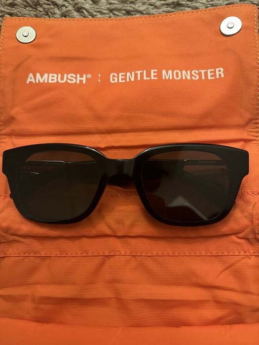 Ambush Design GENTLE MONSTER X AMBUSH CARABINER 1 01 SUNGLASSES