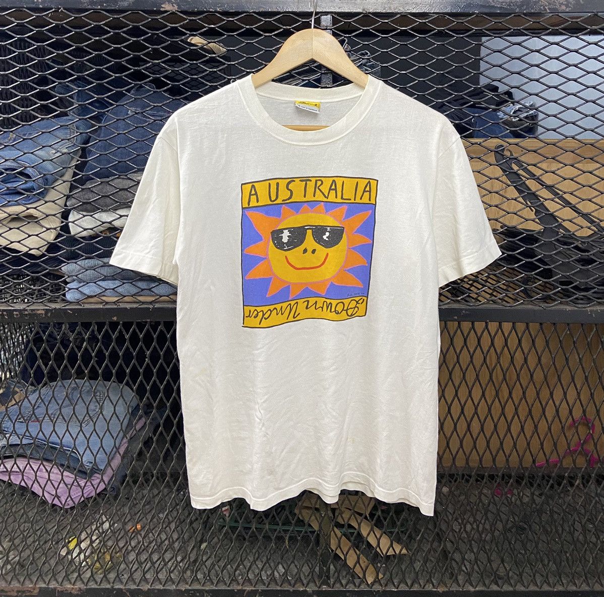 Arts & Science × Vintage Vintage Ken Don Australian Art Rare Graphic Tee Size US S / EU 44-46 / 1 - 1 Thumbnail