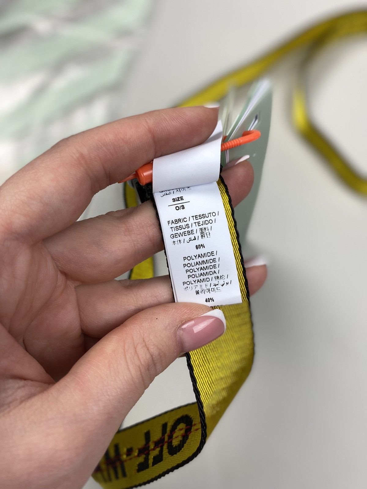 Off-White BNWT! Off-white Carry OV Mini Industrial belt one Size Size ONE SIZE - 11 Thumbnail