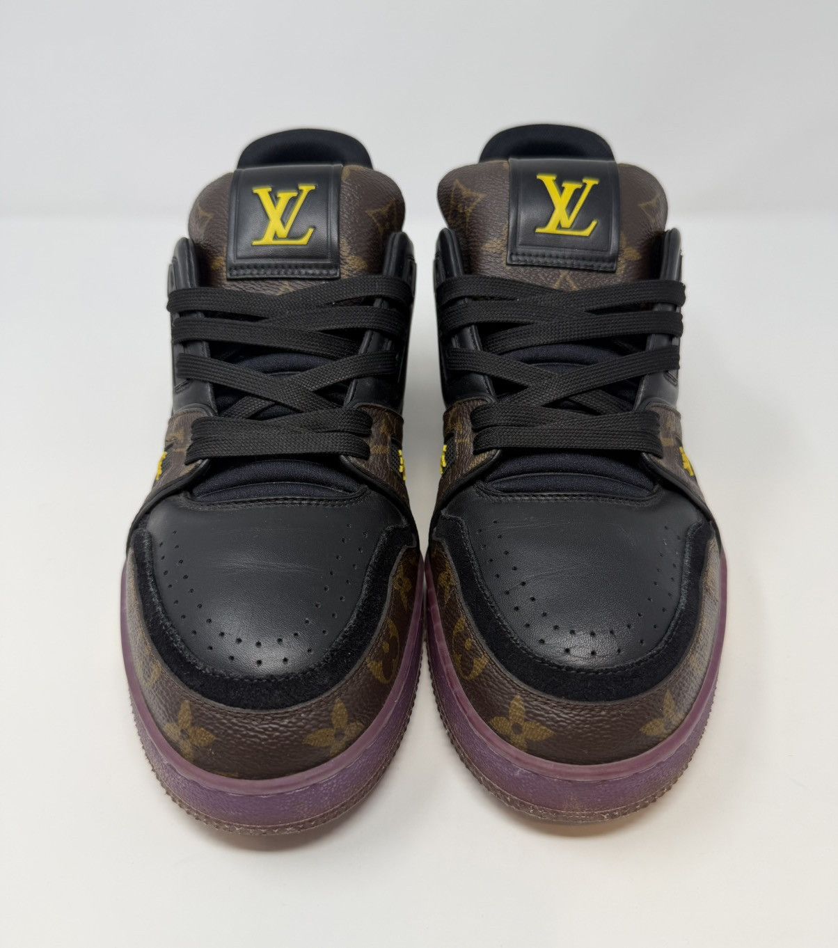 Louis Vuitton Louis Vuitton Trainer Sneaker Monogram Purple Size US 9 / EU 42 - 2 Thumbnail