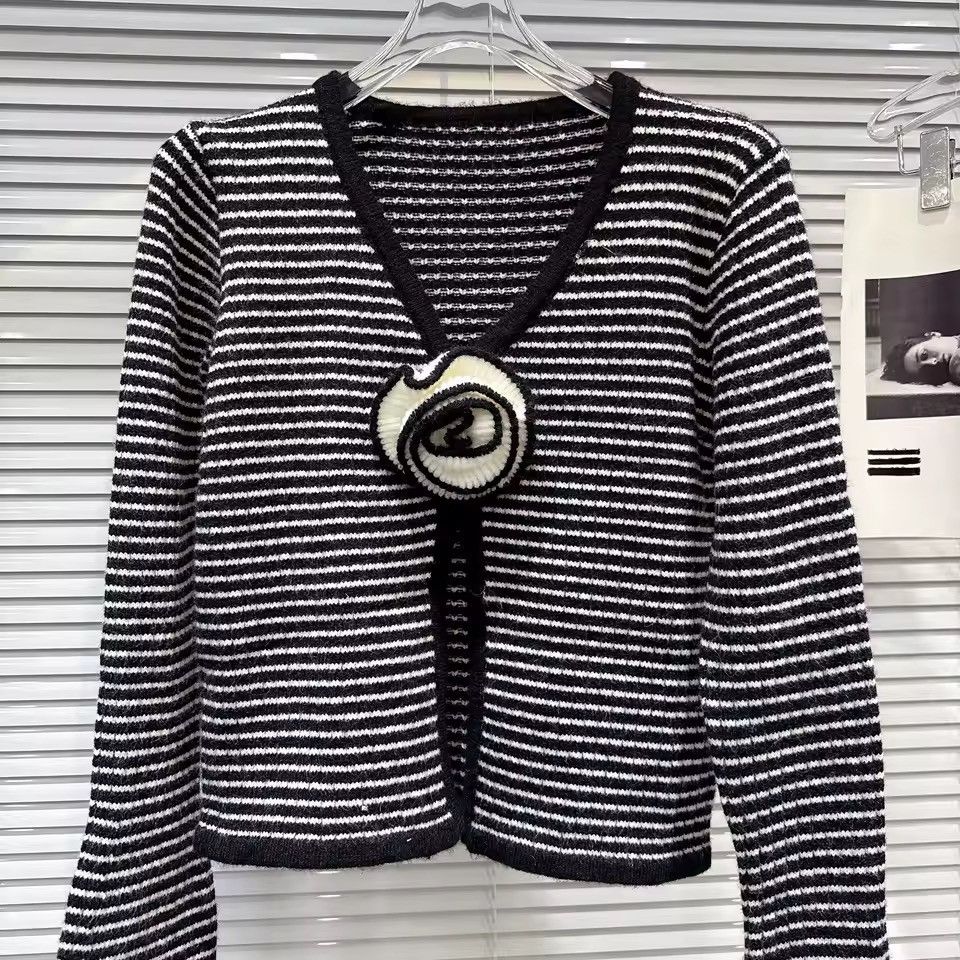 Striped Retro Vintage Style Trendy V-Neck Cardigan Sweater
