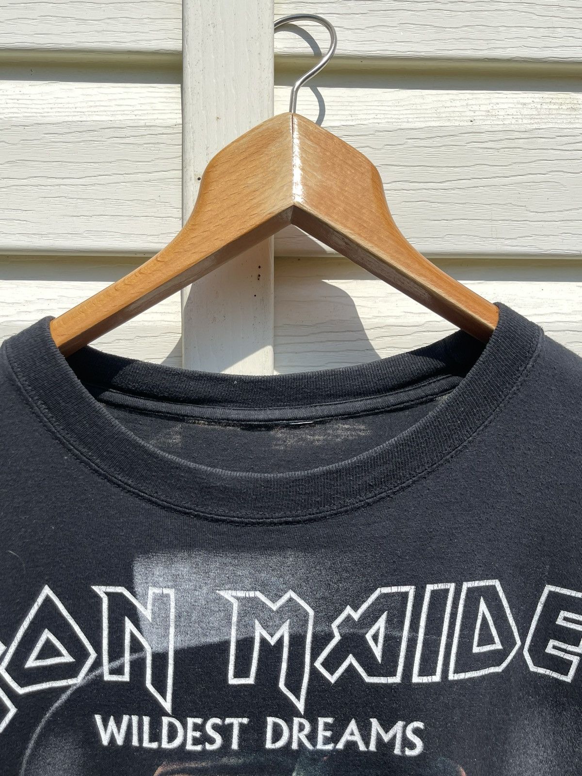 Band Tees Iron Maiden Dance of Death Vintage Y2k Boxy Tour Tee Size US L / EU 52-54 / 3 - 6 Thumbnail