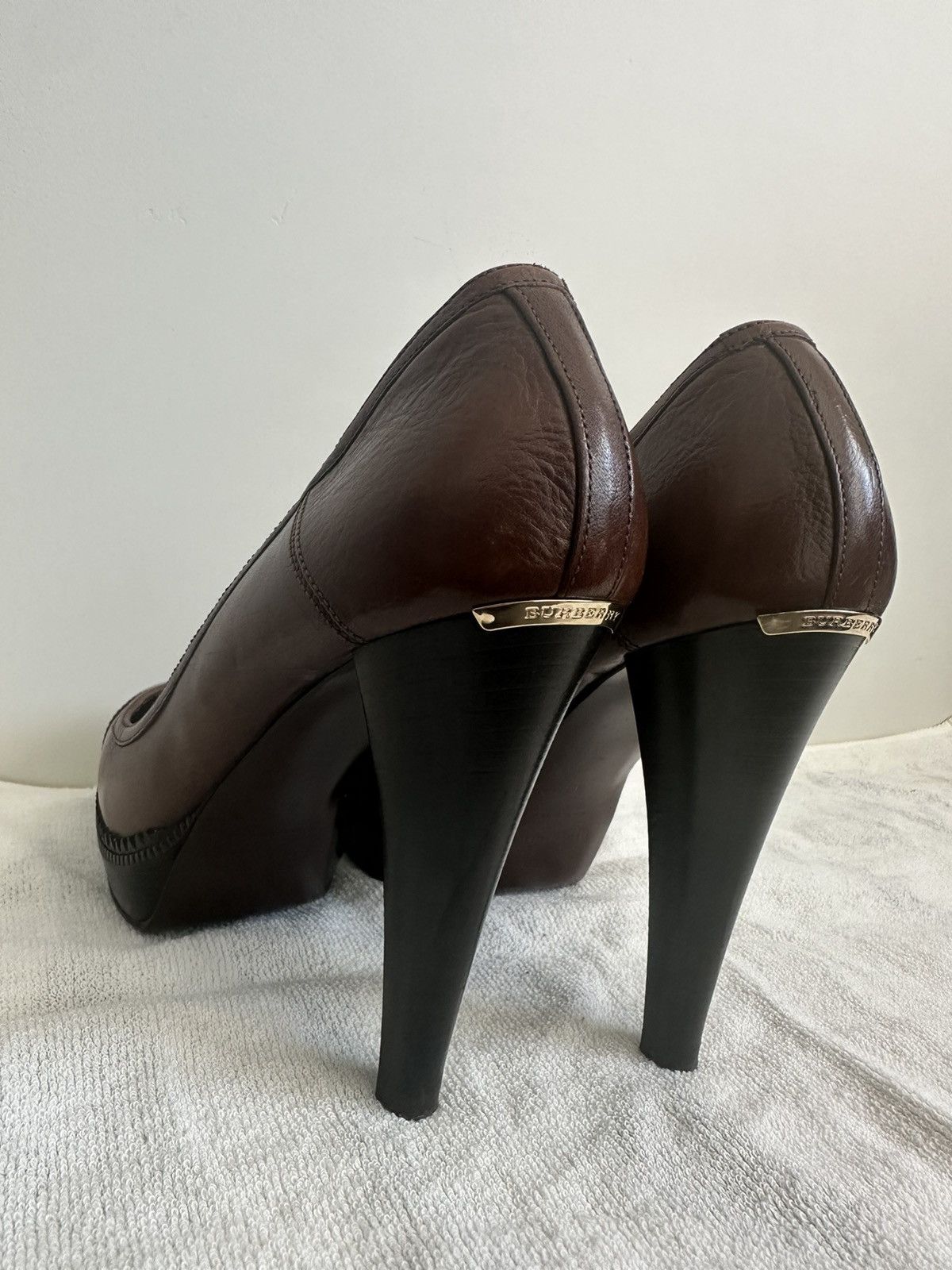 Burberry Burberry Brown Leather Platform Pumps Size US 9 / IT 39 - 3 Thumbnail