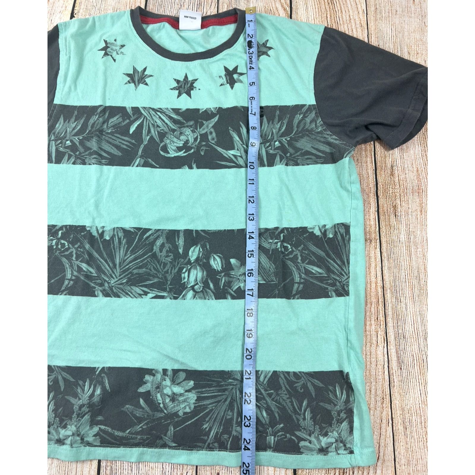 CO DC Shirt Mens Medium Green Grey Stripe Skateboarding Shirt Size US M / EU 48-50 / 2 - 5 Thumbnail