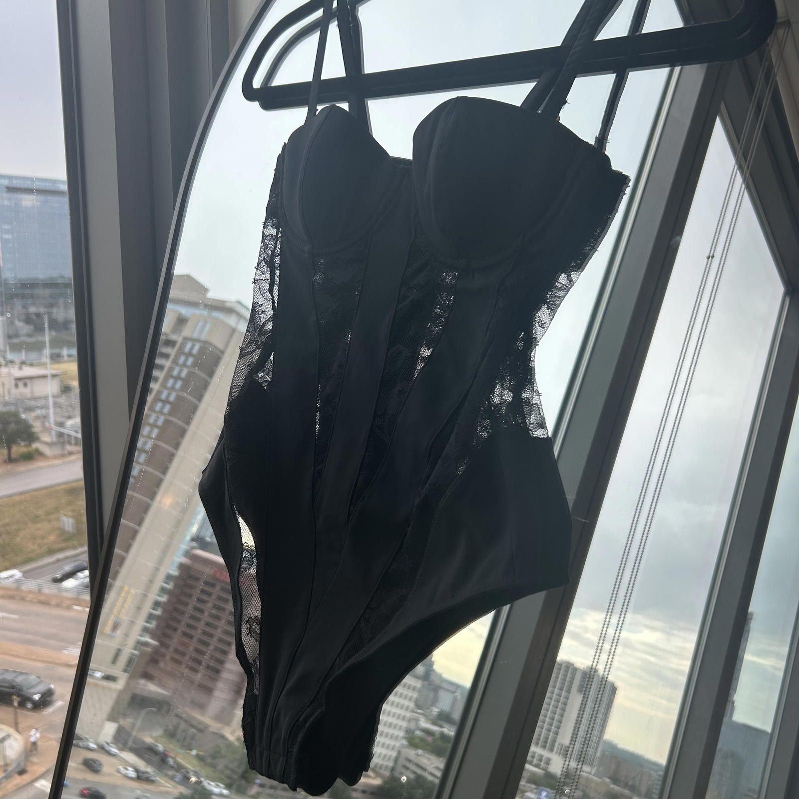 Fleur du Mal Fleur du mal- Elegant Black Lace Bustier Bodysuit Size ONE SIZE - 2 Thumbnail