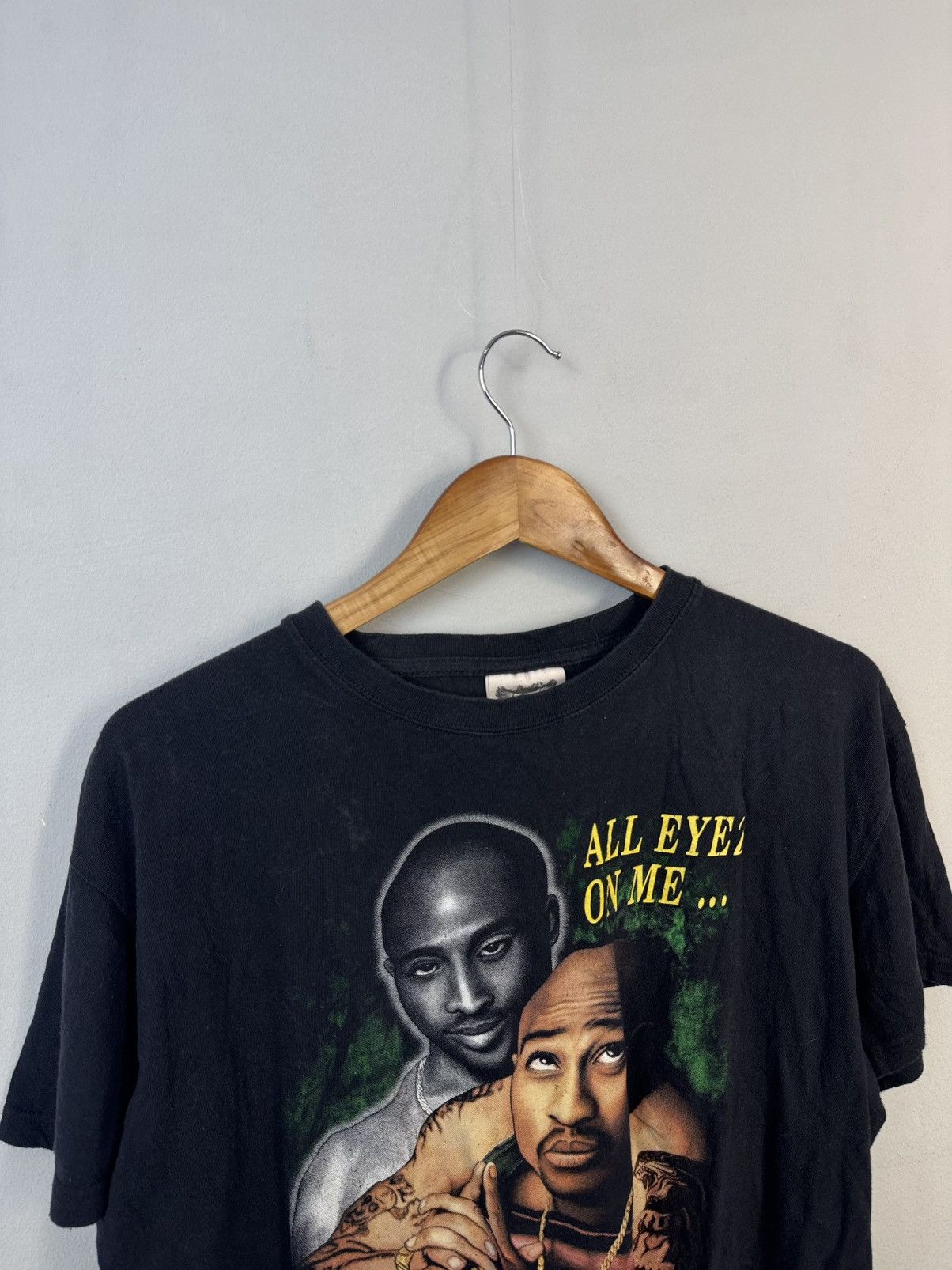 Rap Tees × Vintage Tupac 2PAC All Eyes on Me Tee Black Size US L / EU 52-54 / 3 - 2 Thumbnail