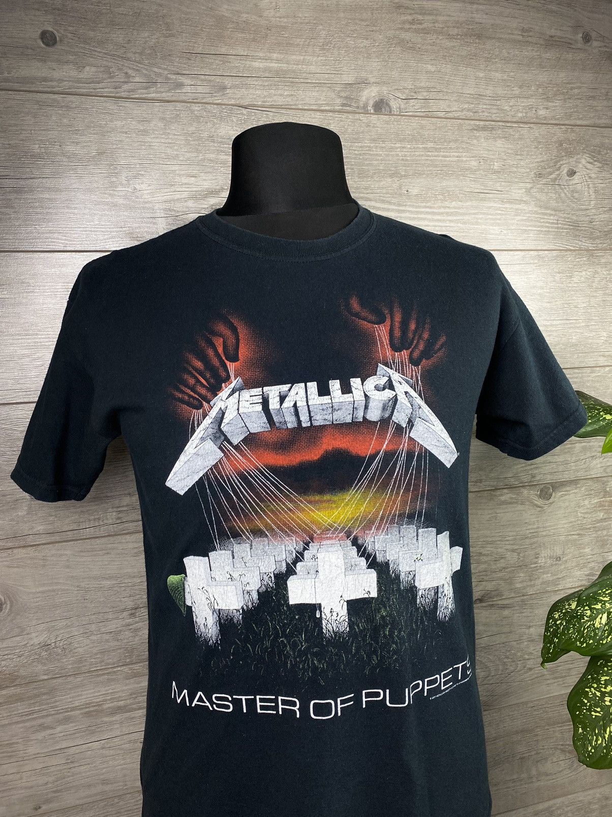 Band Tees × Metallica × Vintage Metallica Master Of Puppets Promo Tee By Giant 2007 size M Size US M / EU 48-50 / 2 - 8 Thumbnail