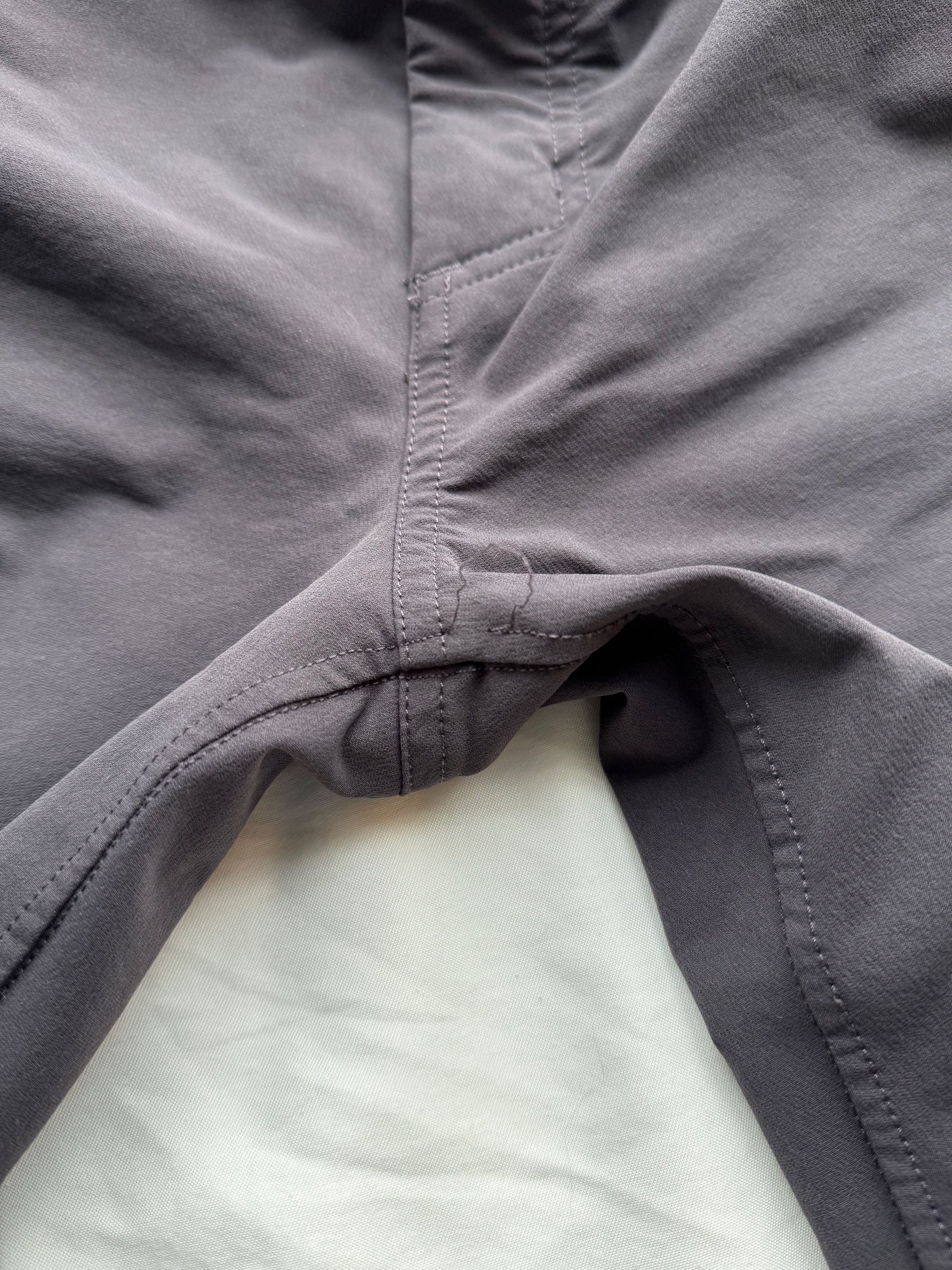 Patagonia Patagonia Men's Skyline Traveler M Size US 32 / EU 48 - 2 Thumbnail