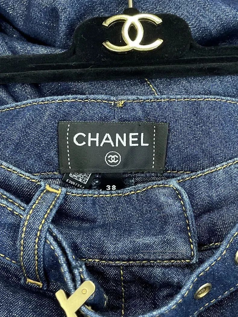 Chanel Chanel Blue Wide-Leg Denim Jeans. Size US 38 / EU 54 - 4 Thumbnail