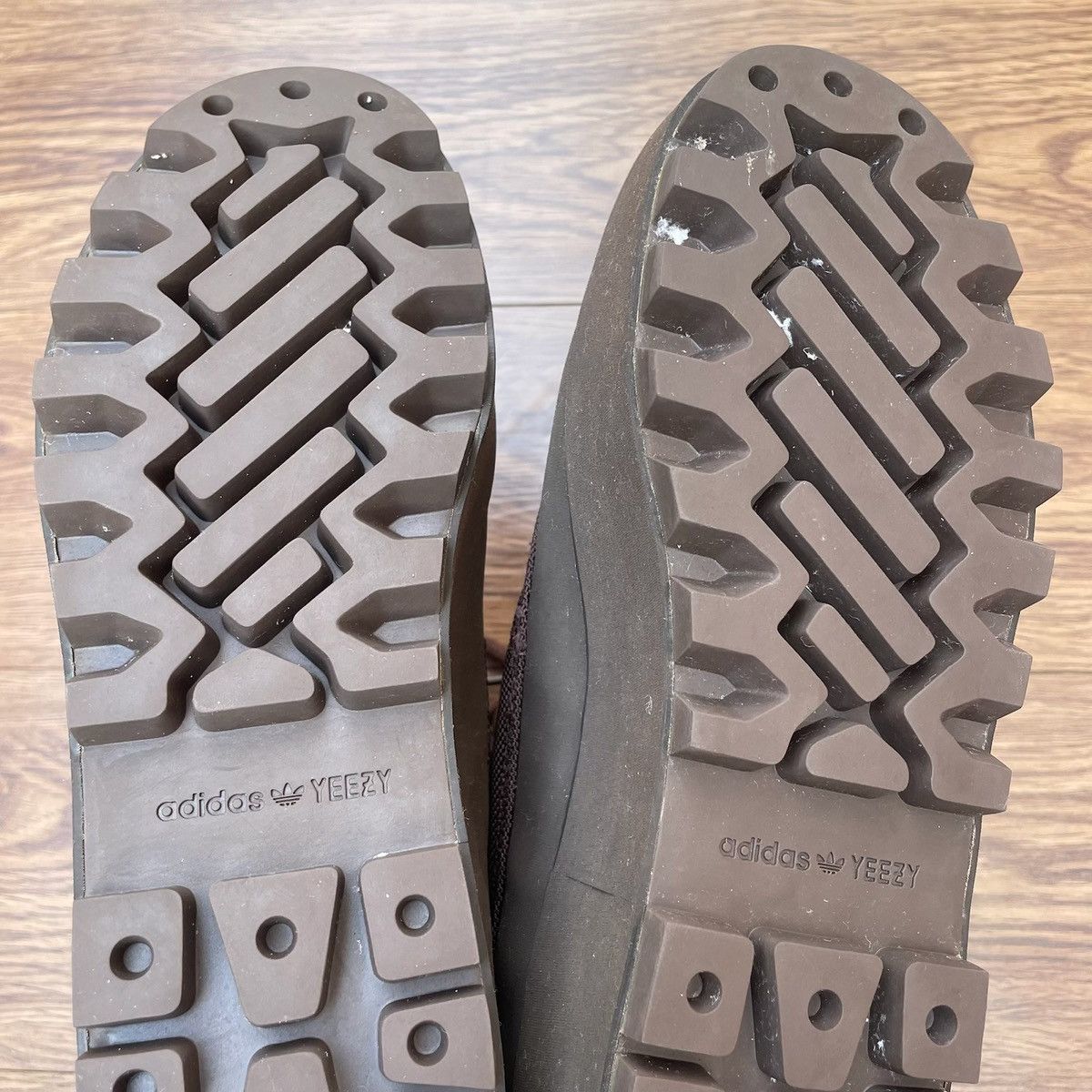 Adidas × Kanye West Yeezy 950 'Chocolate' Boots Size US 6 / EU 39 - 17 Thumbnail