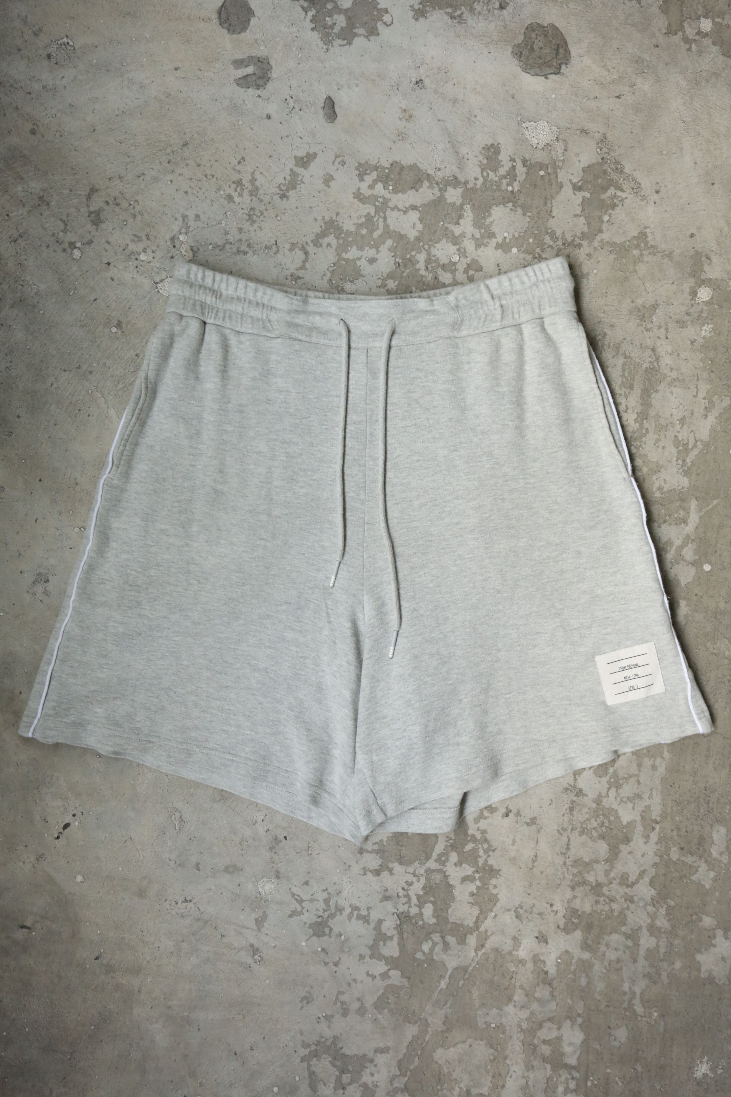Thom Browne Thom Browne - Interlock Seamed 4-Bar Track Shorts Size US 34 / EU 50 - 3 Thumbnail