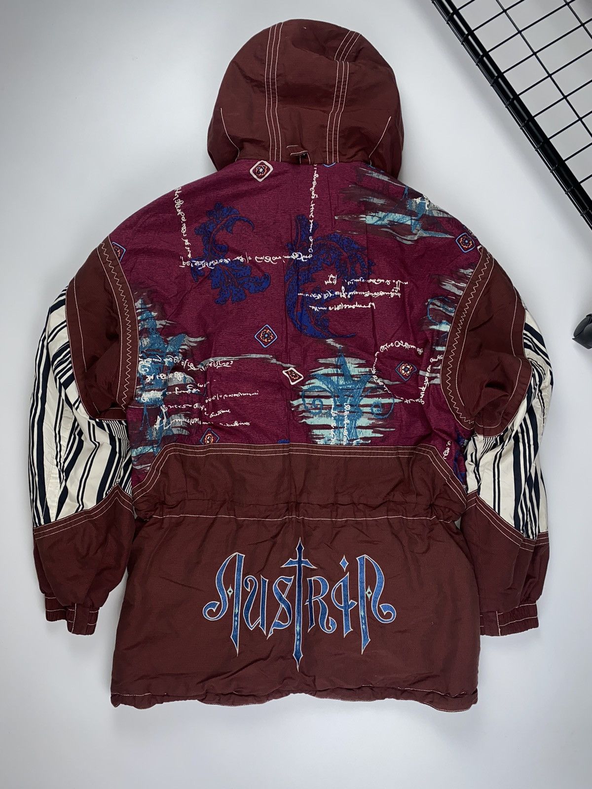 Asics 🚨 ASICS Austria versus vintage rare down jacket parka Size US M / EU 48-50 / 2 - 13 Thumbnail