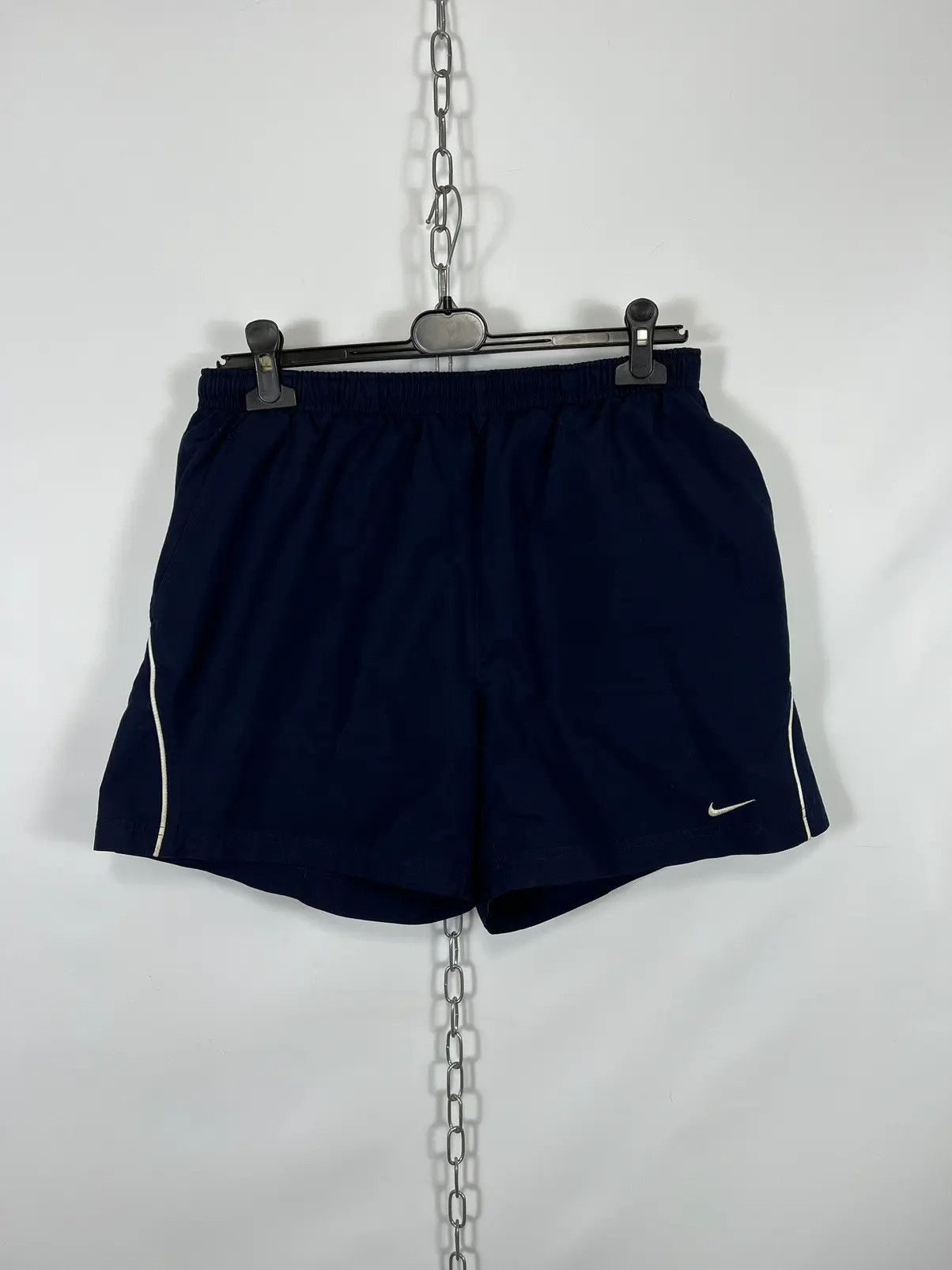 Nike Vintage Nike streetwear shorts Size US 35 - 1 Thumbnail