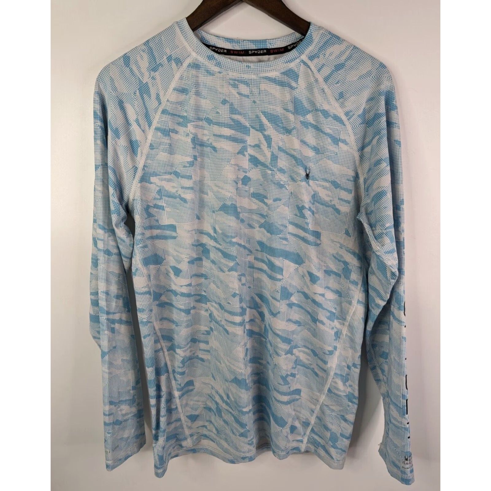 Spyder Spyder Rash Guard Shirt Mens Small Blue Camo Swim Surf 30+ UPF UV Protection All Seasons Breathable Moisture Wicking Lightweight Easy Care Size US S / EU 44-46 / 1 - 2 Thumbnail