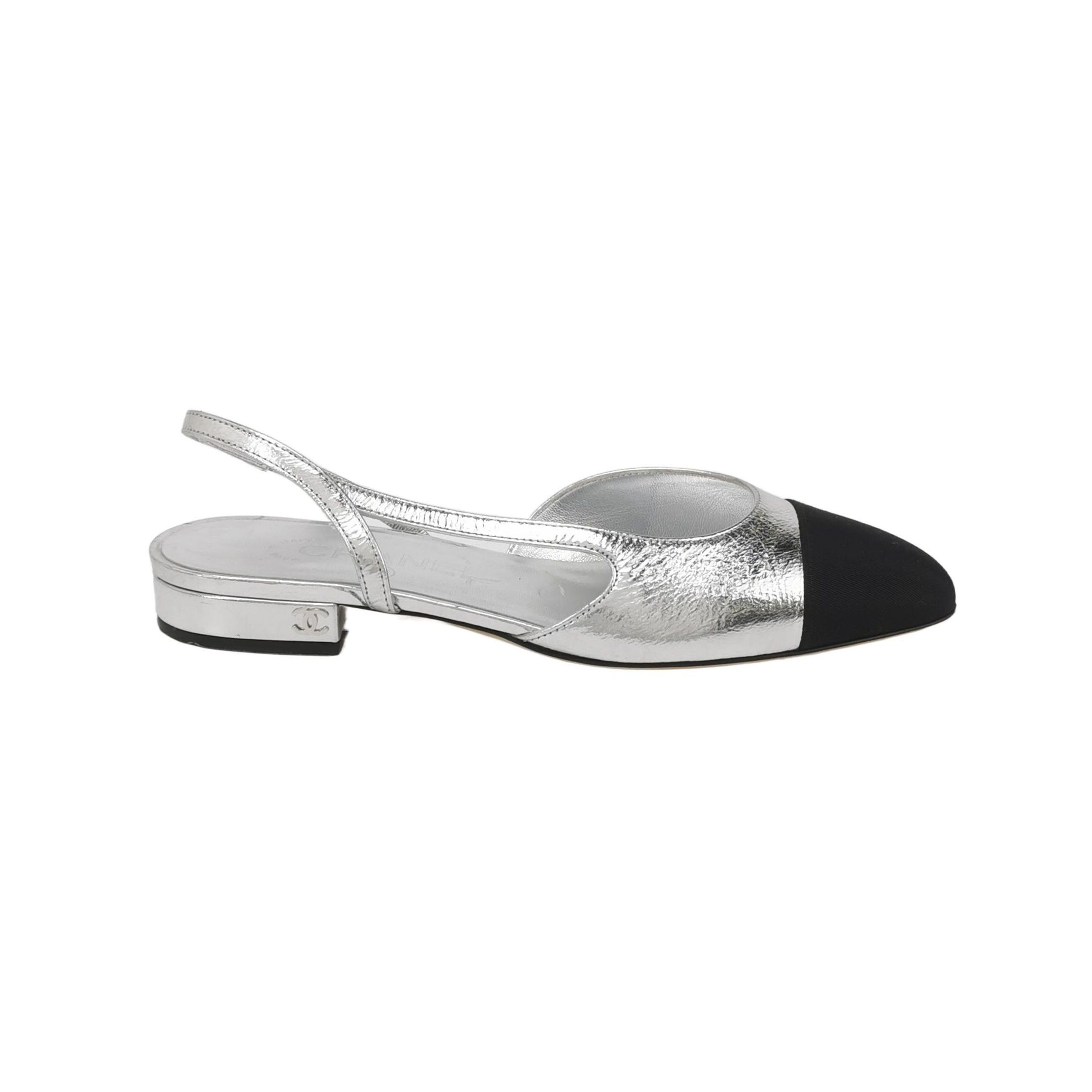 Chanel Chanel Women 5-5 Flats Size US 5.5 / IT 35.5 - 1 Thumbnail