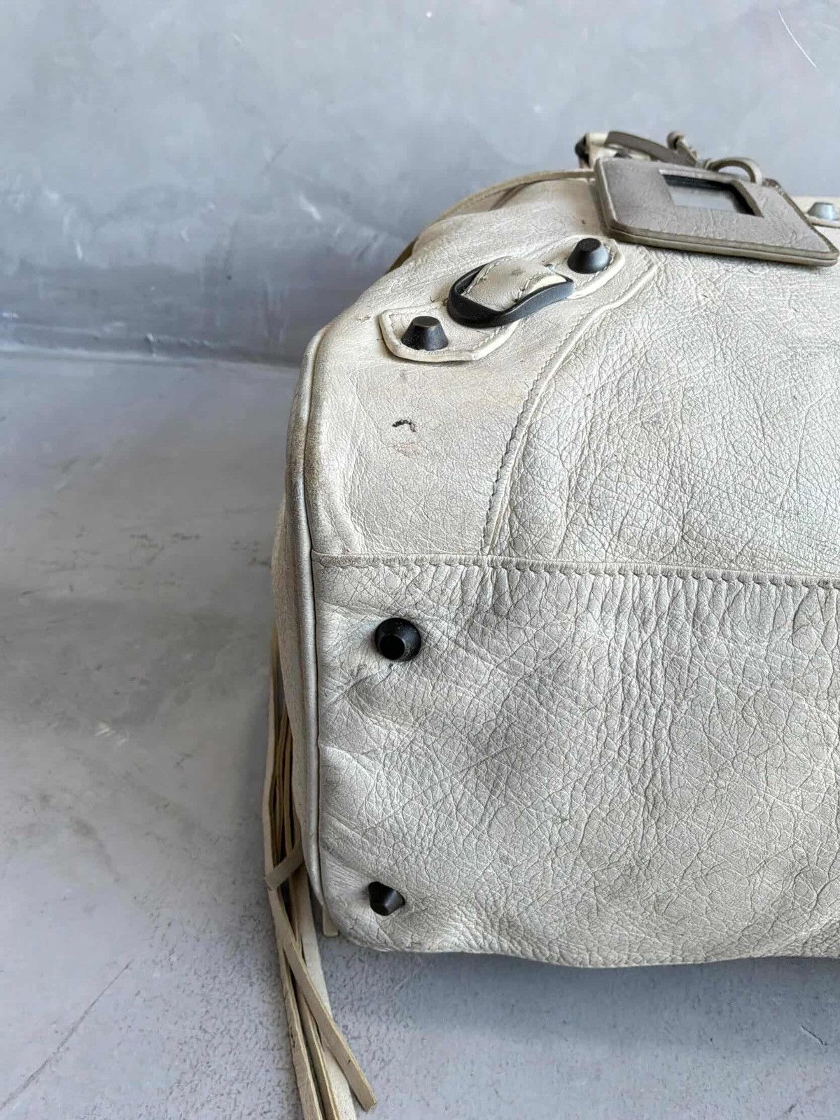 Balenciaga Balenciaga - Motorcycle ‘Midday’ Lambskin Leather Handbag Size ONE SIZE - 9 Thumbnail