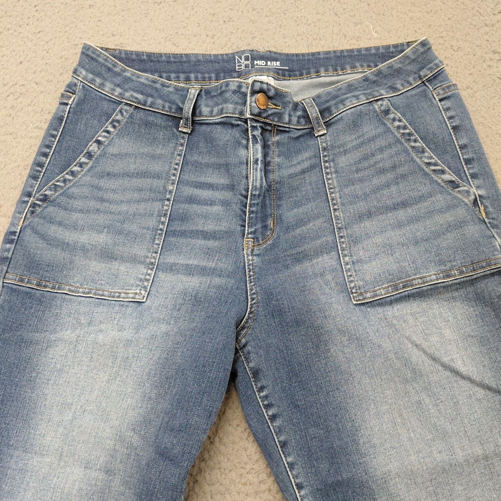Vintage Nobo Jeans Women’s Size 17 Blue Denim Mid Rise Capri Cut Light Wash Raw Hem Nice Size 38" / US 16 / IT 52 - 5 Thumbnail