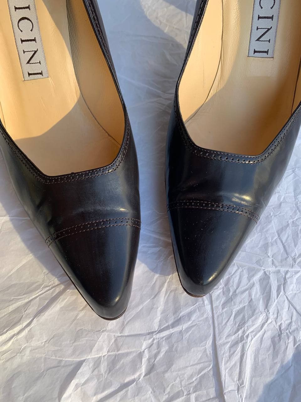 Vintage Vicini vintage dark-brown pumps with pointed toe Size US 6.5 / IT 36.5 - 2 Thumbnail
